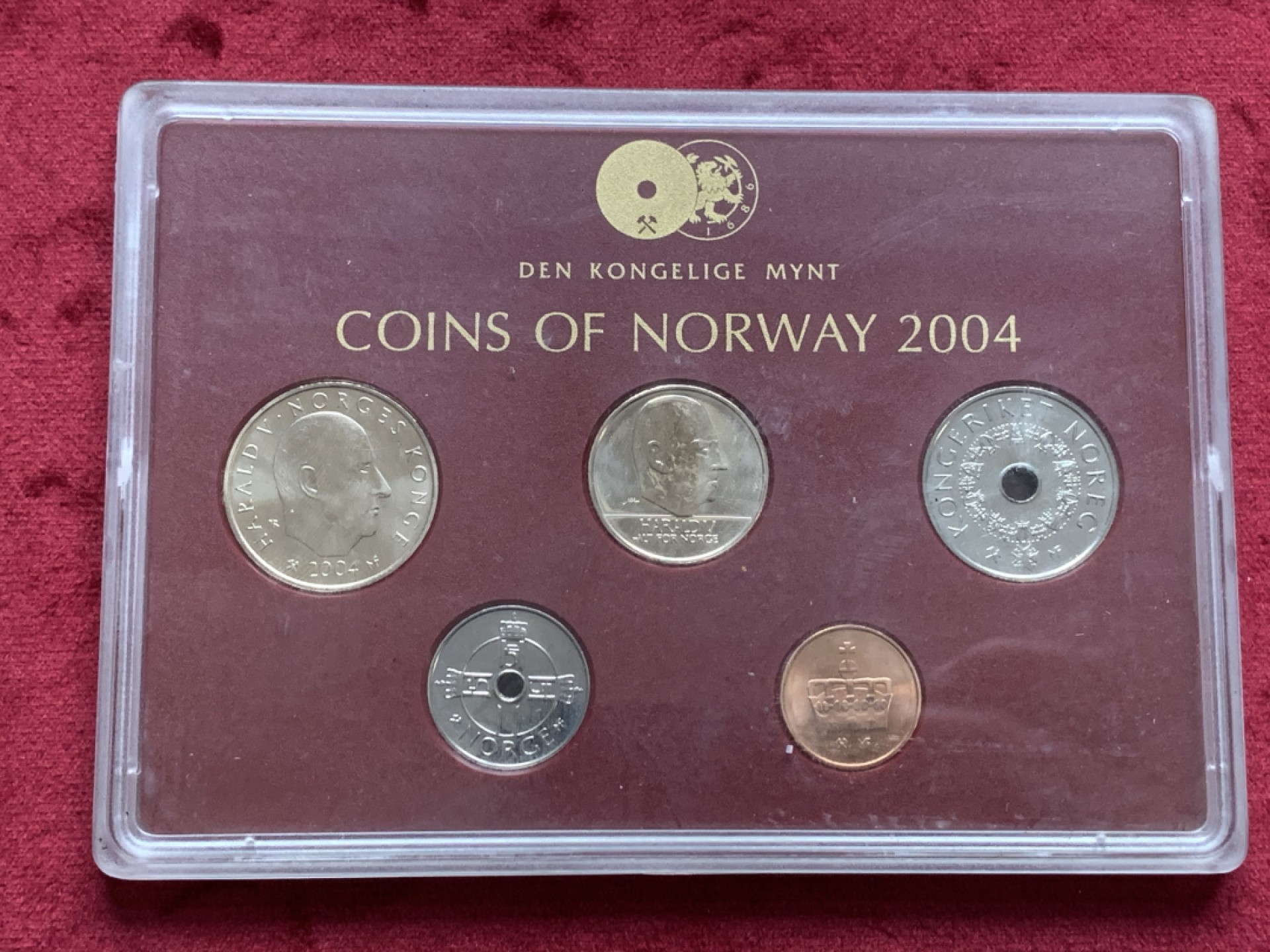 《竞宝斋》第59场-本周日，周一2场连拍（全场不限金额包邮） 挪威2004年五枚套