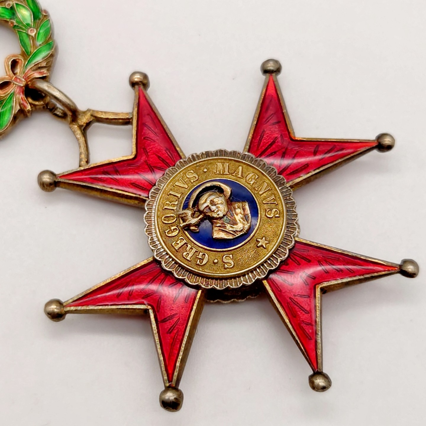 勋章奖章交易所5月28日拍卖 梵蒂冈骑士级圣格里高利勋章（银质镀金珐琅）