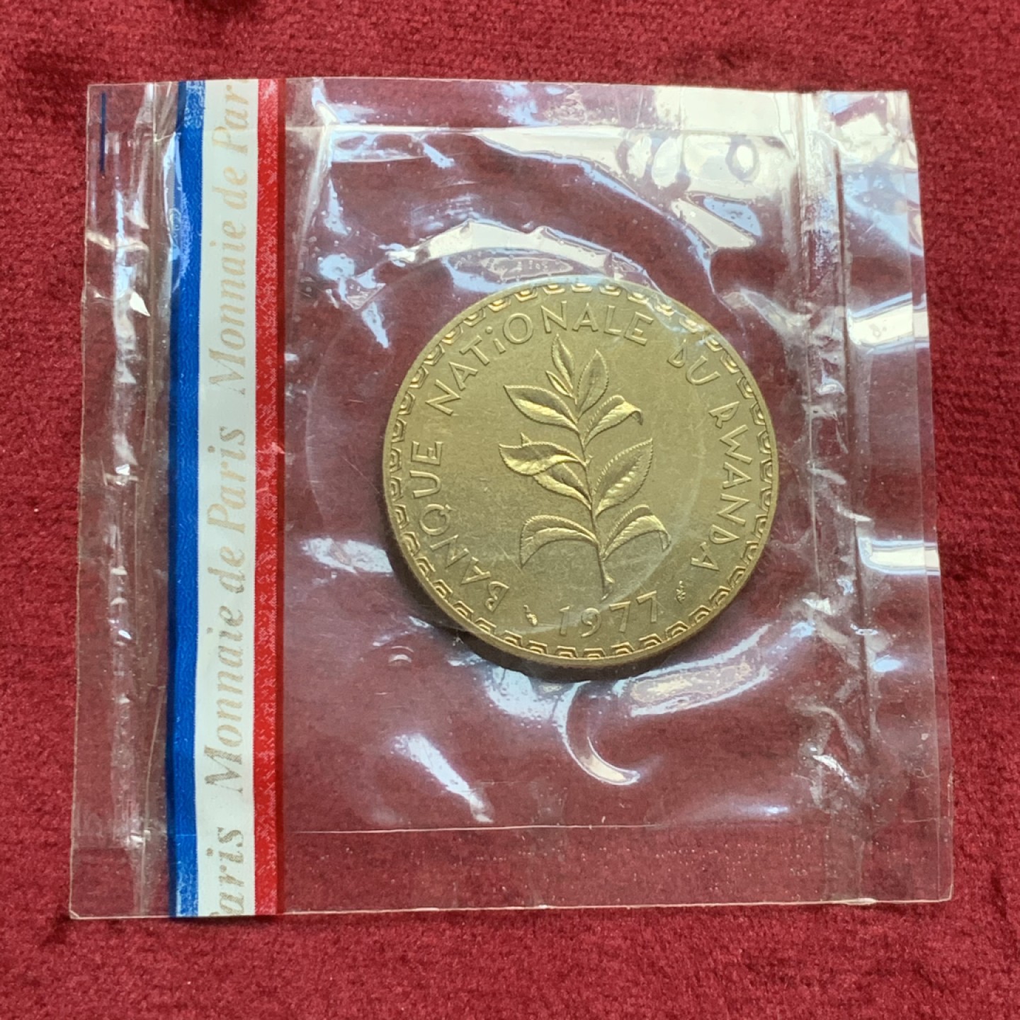 《竞宝斋》第59场-本周日，周一2场连拍（全场不限金额包邮） 原封装卢旺达1977年 ESSAI  50法郎样币