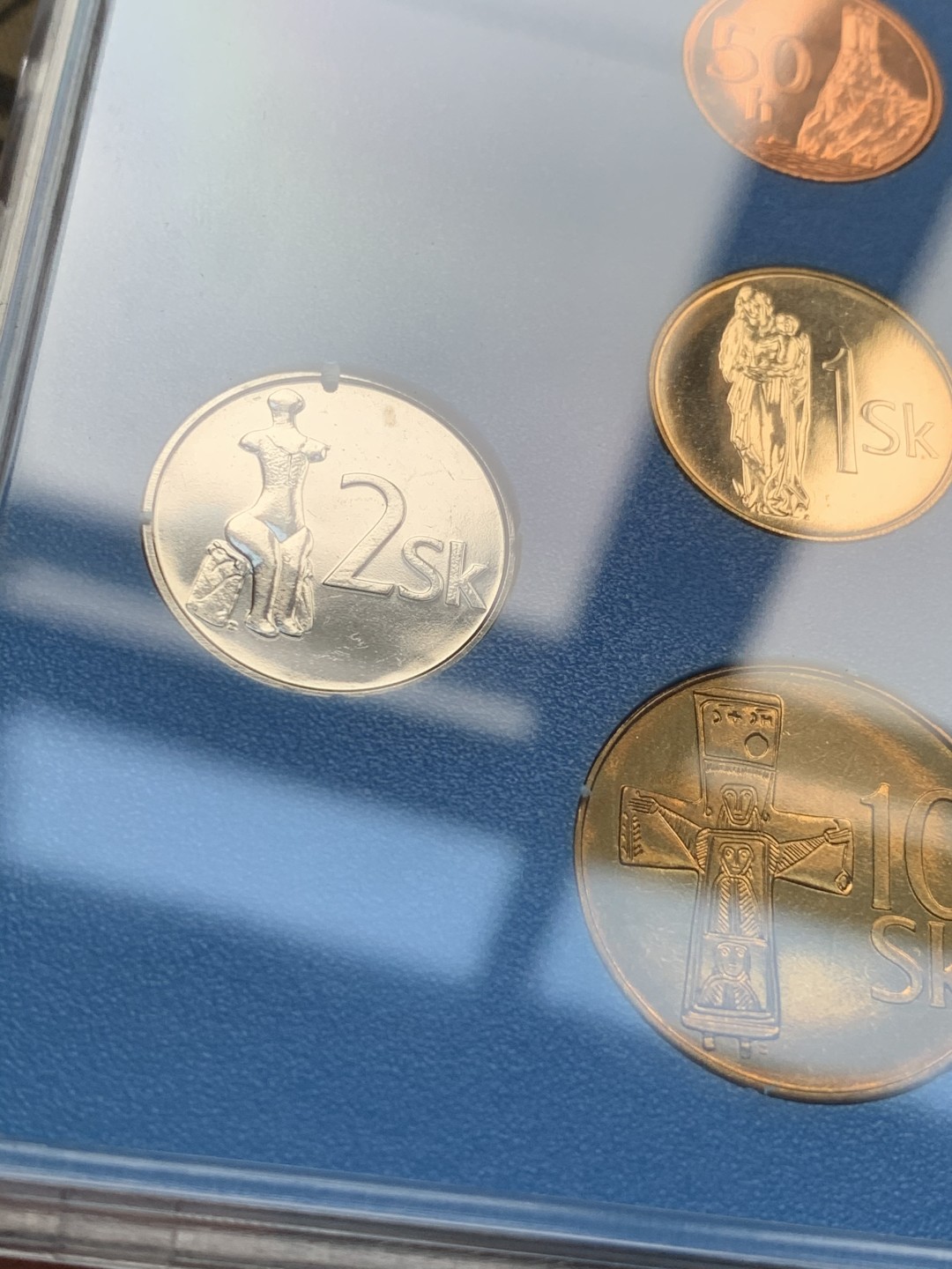 《竞宝斋》第59场-本周日，周一2场连拍（全场不限金额包邮） 斯洛伐克 2003年 8枚装 套币