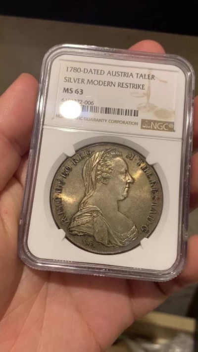 《竞宝斋》第59场-本周日，周一2场连拍（全场不限金额包邮） NGC-MS63  双须版 奥地利 1780年 大奶妈 泰勒银币 双面深五彩包浆 不可多的的状态