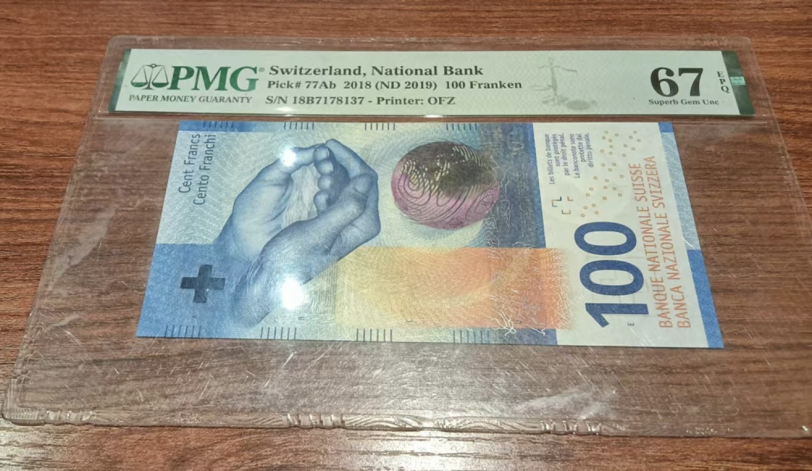 Chase Auction 第11期- - 中外纸币、民国钞联拍！ 2018年瑞士100瑞郎，PMG67分，手版！壳子有些花，介意勿拍！