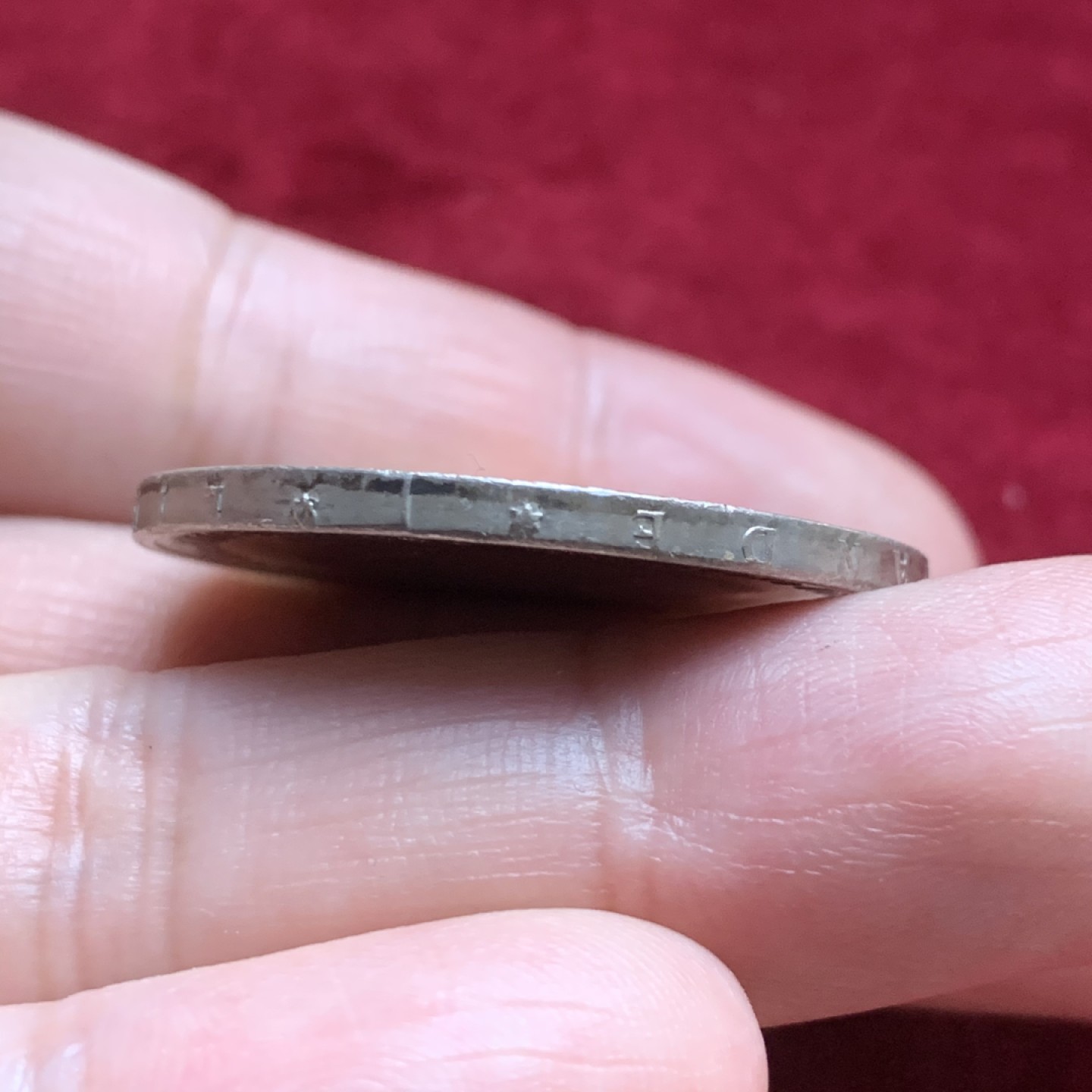 《竞宝斋》第59场-本周日，周一2场连拍（全场不限金额包邮） 西班牙 1966年 星星68 佛朗哥 100比塞塔 五彩拆卷 大银币 19克