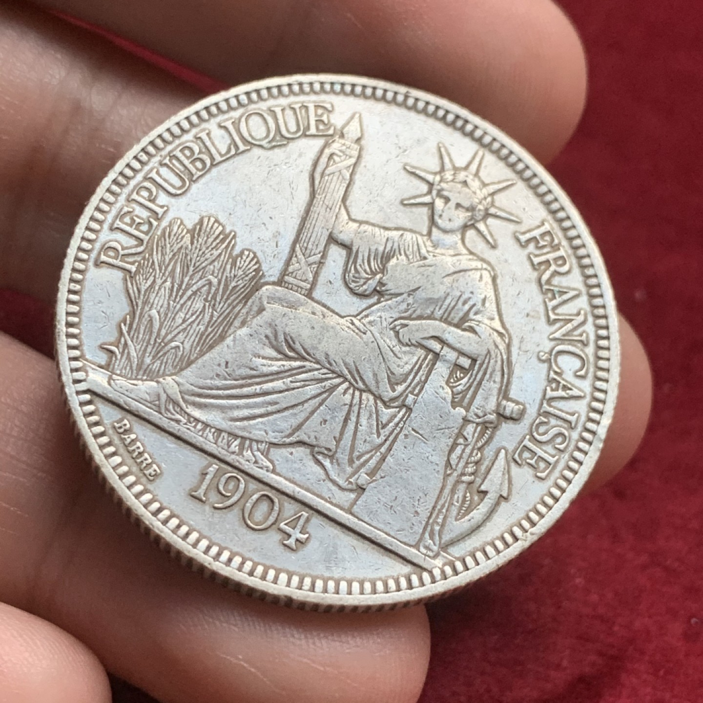 《竞宝斋》第59场-本周日，周一2场连拍（全场不限金额包邮） 坐洋 1904年 1元 大银币 背面有小细划