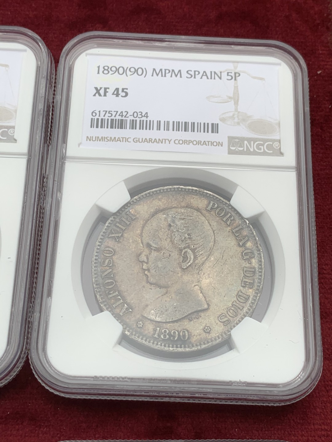 《竞宝斋》第59场-本周日，周一2场连拍（全场不限金额包邮） NGC-XF45原味包浆 西班牙5 比塞塔 8枚大全套一套 同分近状态 一次搞定