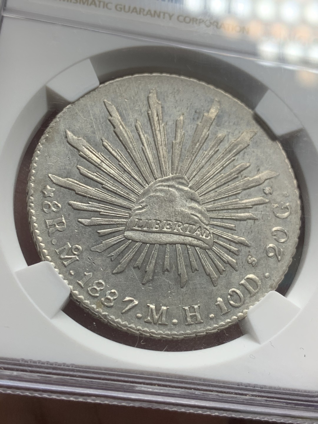 《竞宝斋》第59场-本周日，周一2场连拍（全场不限金额包邮） NGC-UNCD 墨西哥 1887年 8瑞尔 花边鹰洋 无戳好品！