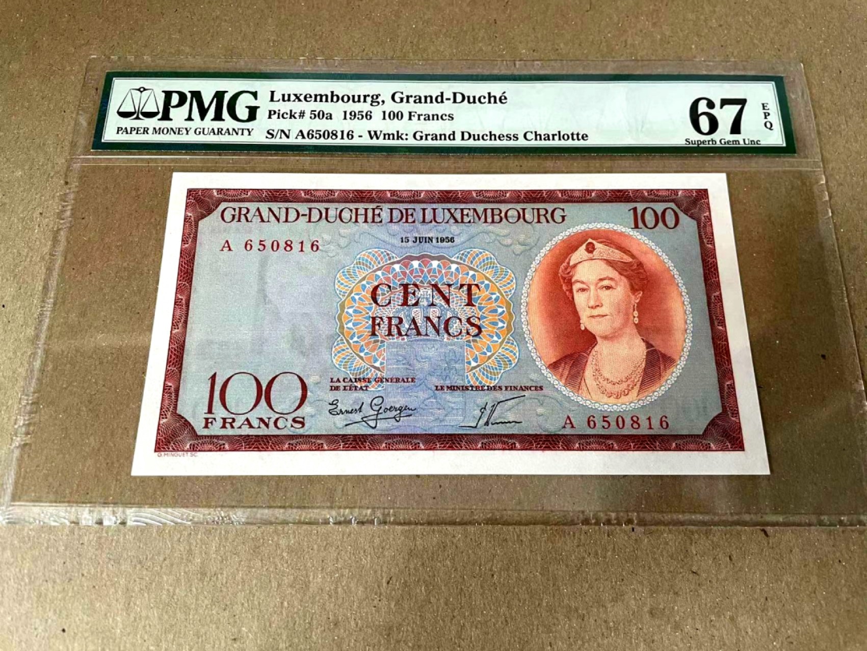 【Blue Auction】✨世界纸币精拍第186期——唯一冠军曼左尼（共77拍） 【无47 A冠】卢森堡 1956年100法郎 女大公 PMG67EPQ 精美
