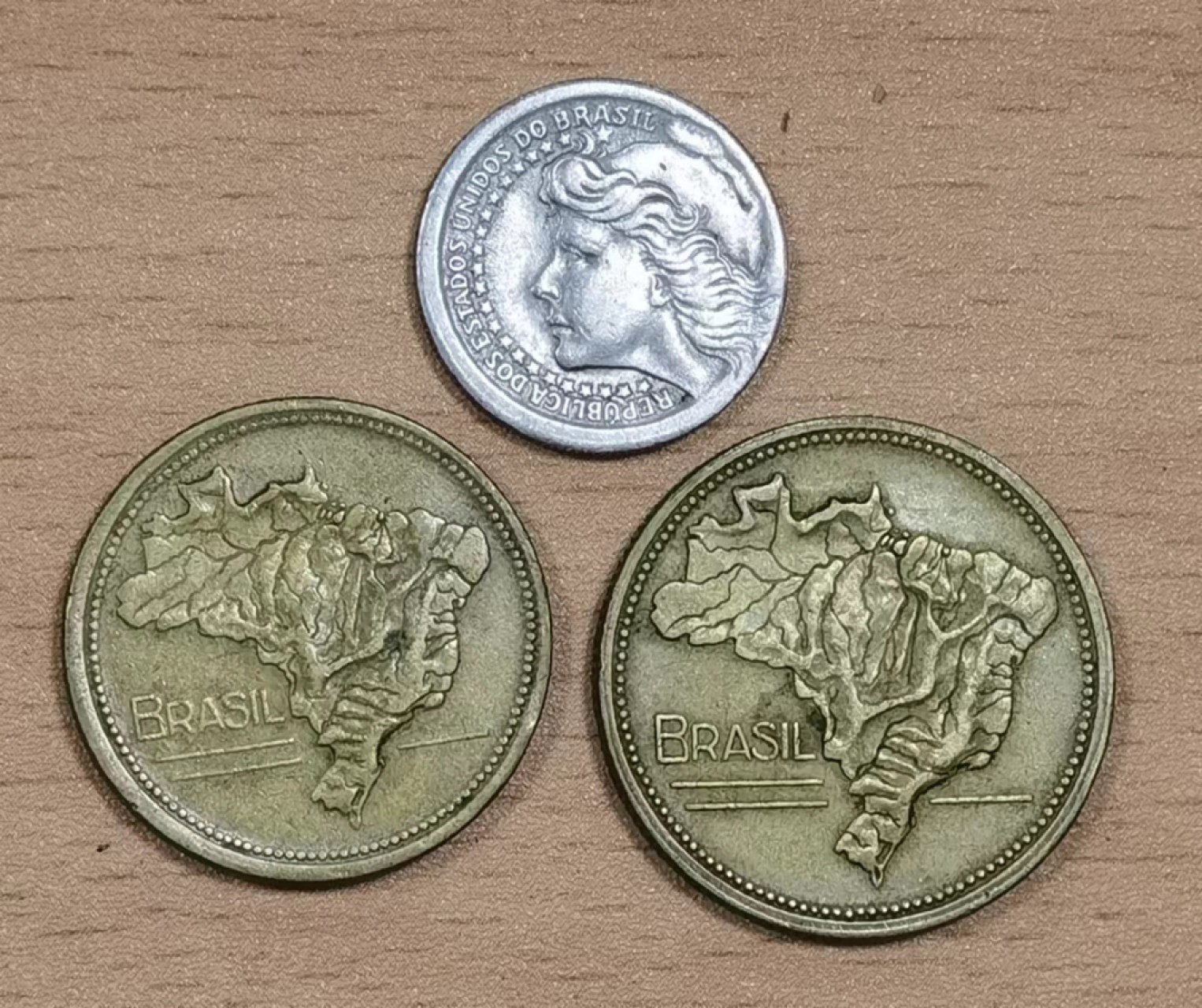 北京马甸外币专卖微拍第七十七期，非贵金属外国纪念币，流通币专场，陆续上新欢迎关注 巴西早期流通币