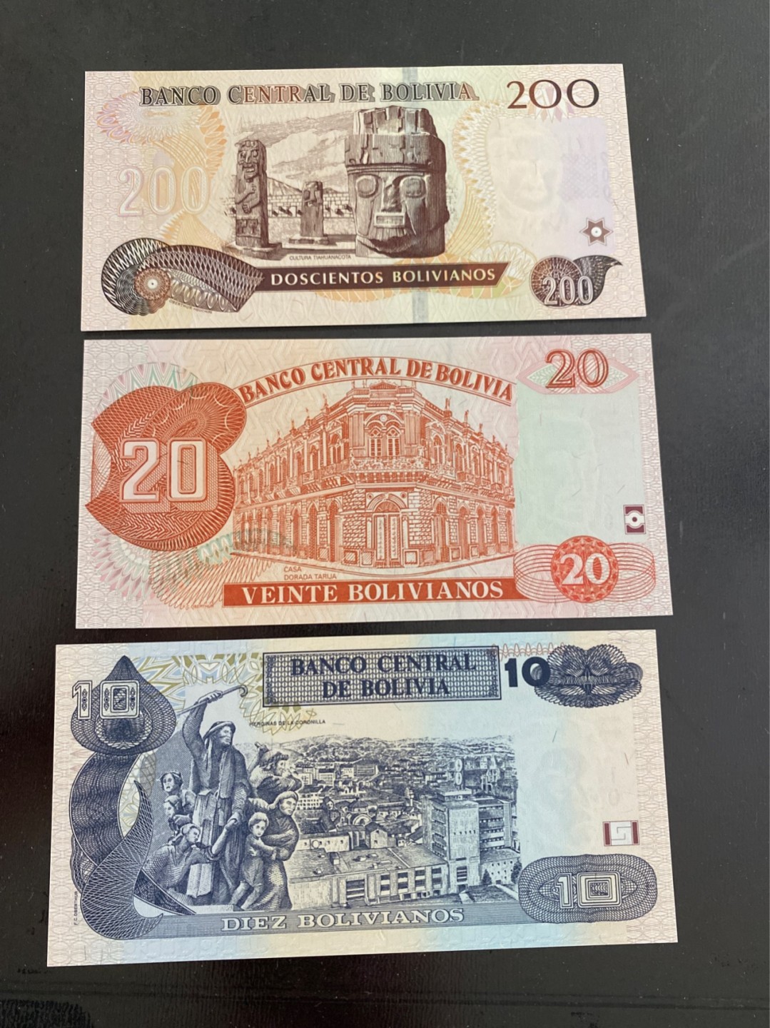 收藏联盟164期拍卖 综合场今晚七点开拍 漏还很多等您来 玻利维亚纸币三张 全新