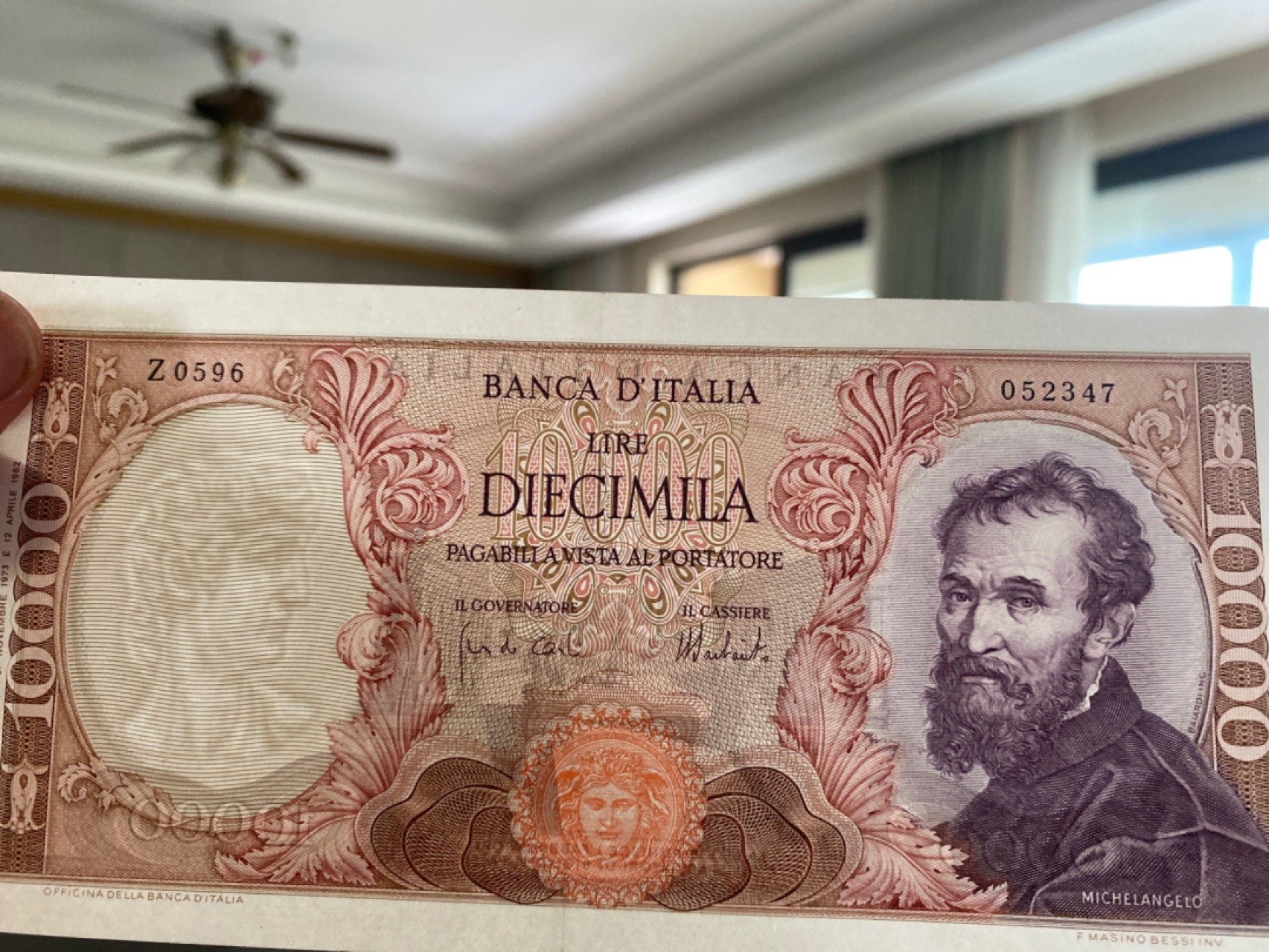 收藏联盟164期拍卖 综合场今晚七点开拍 漏还很多等您来 意大利10000里拉 米开朗基罗 AU品