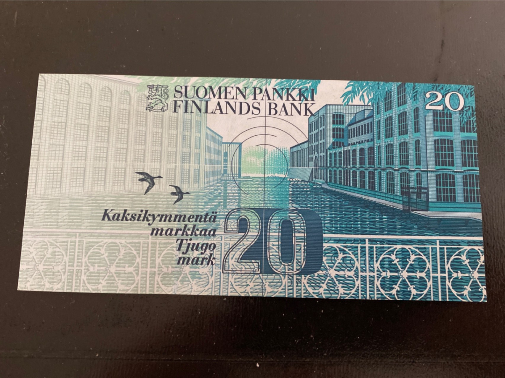 收藏联盟164期拍卖 综合场今晚七点开拍 漏还很多等您来 1993年芬兰20马克 全新全程无47尾888靓号