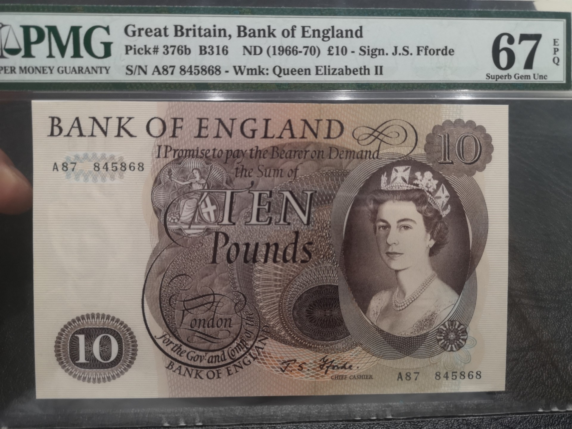 《外钞收藏家》第一百八十期拍卖 1966-70年英国C序列10镑 PMG67