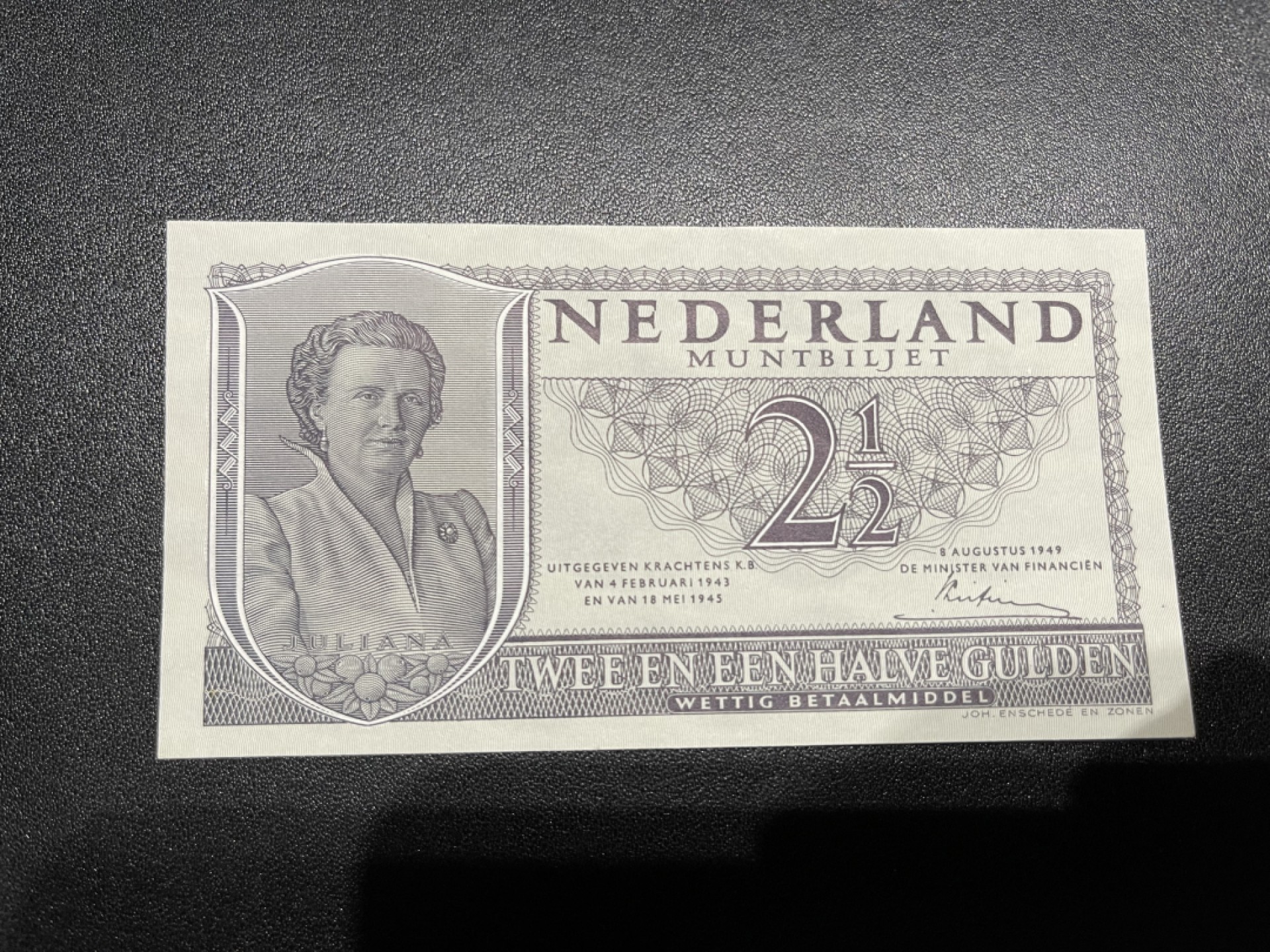 《外钞收藏家》第一百八十期拍卖 荷兰1949年2.5盾 全新UNC