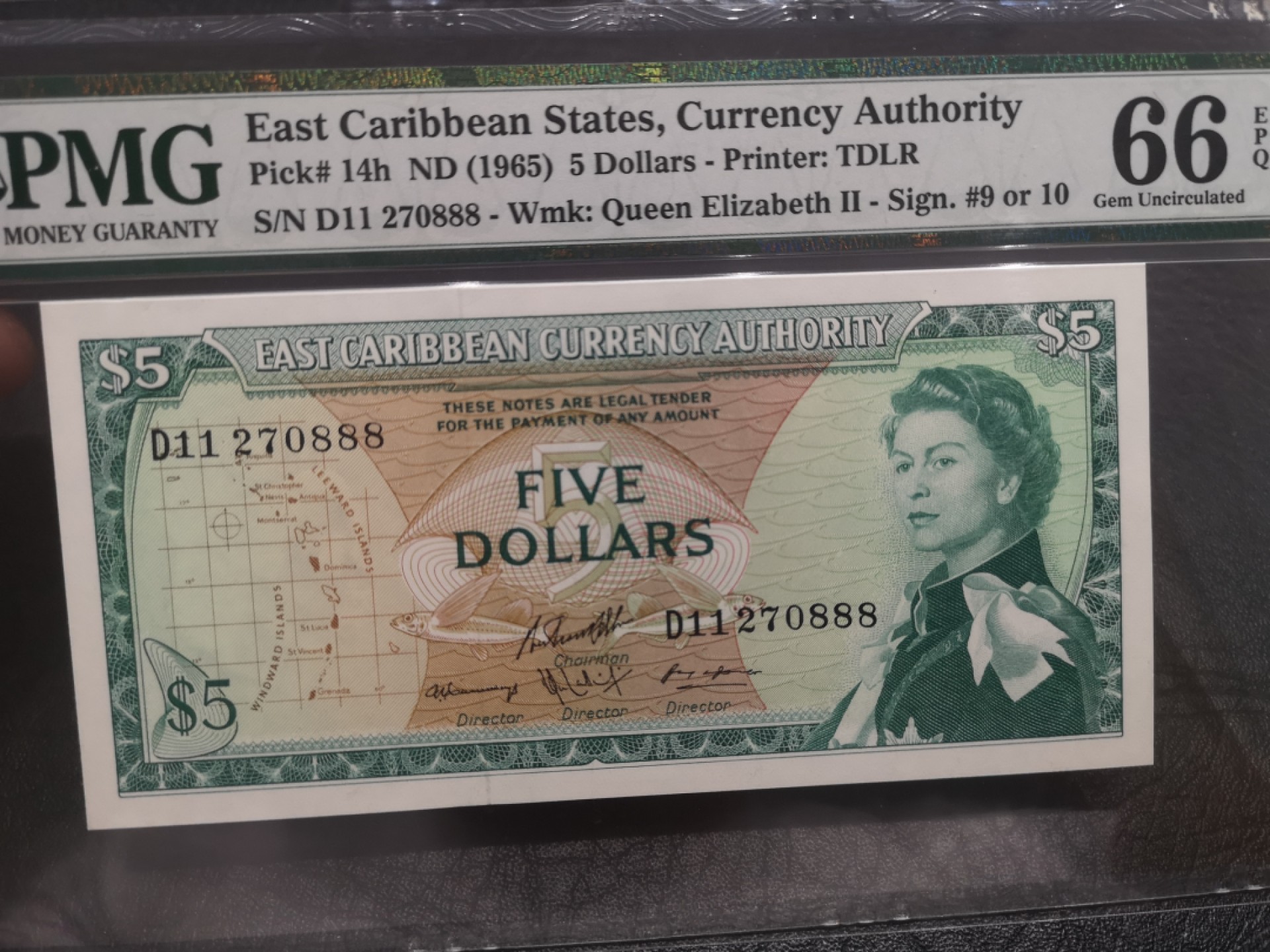 《外钞收藏家》第一百八十期拍卖 1965年东加勒比5刀 PMG66 尾888