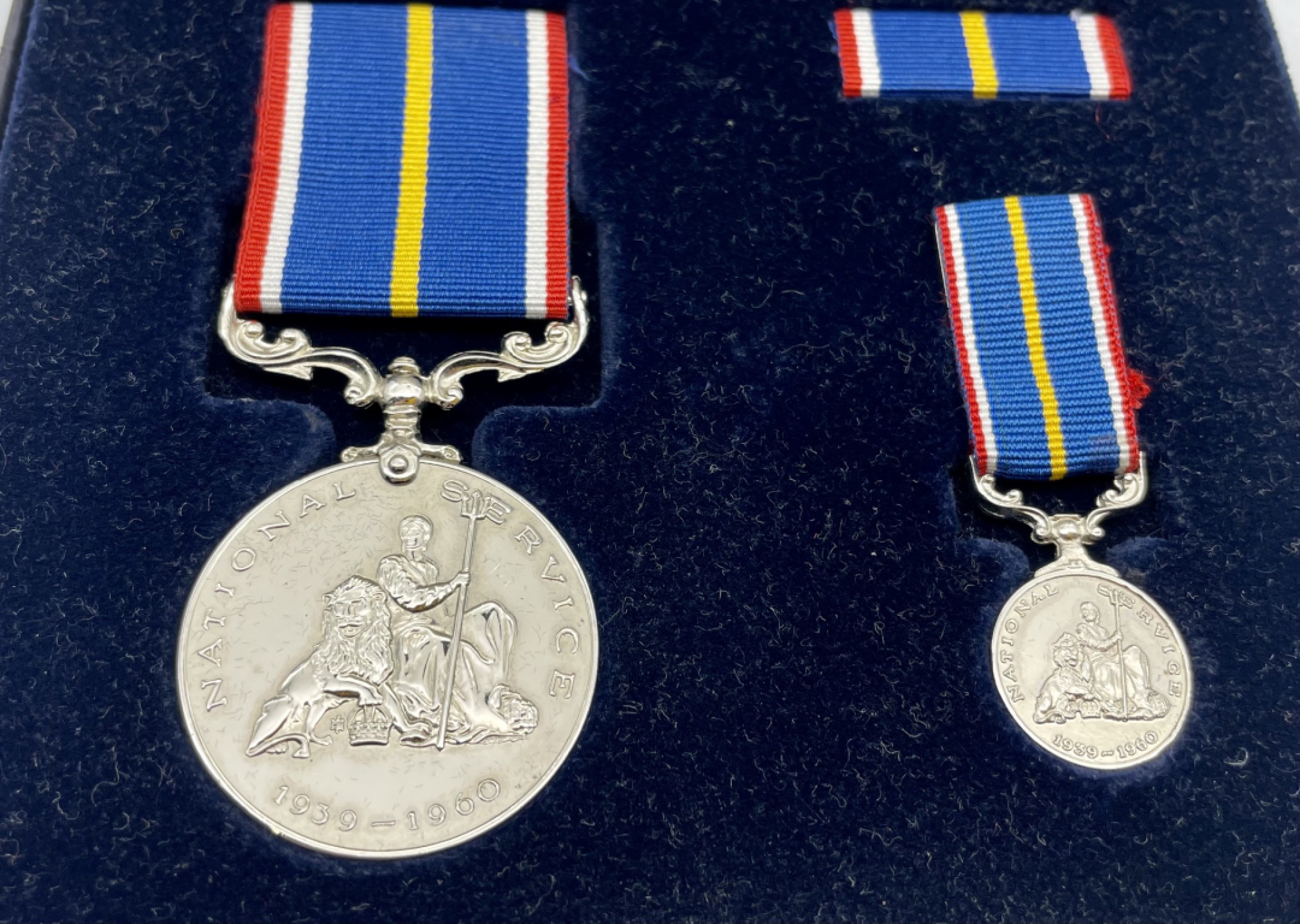 勋章奖章交易所6月5日拍卖 英国国家服务奖章