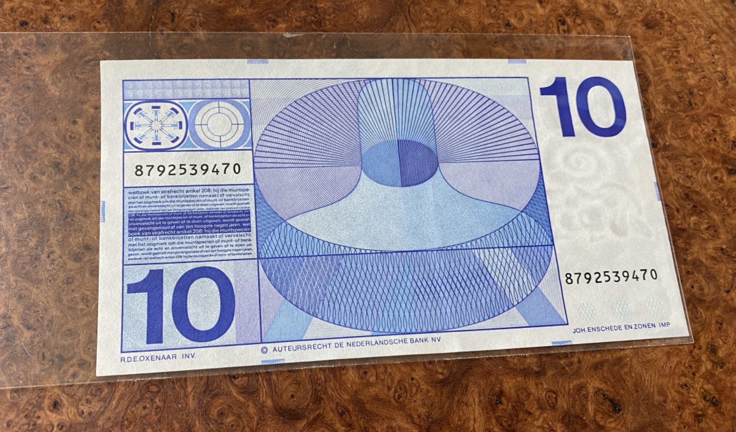 Chase Auction 第12期 - - 中外纸钞、民国炒联拍！ 1968年荷兰10盾，人像版，品相如图！
