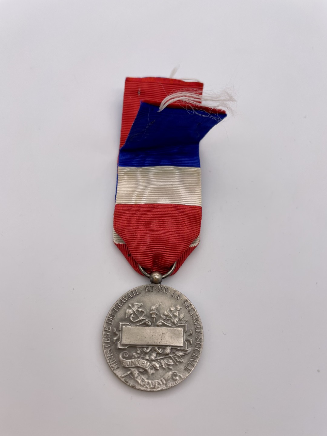 勋章奖章交易所6月5日拍卖 法国二级劳动荣誉奖章