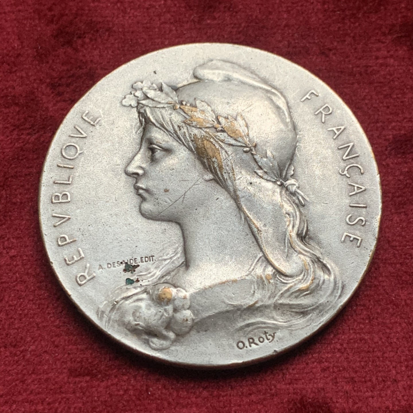 《竞宝斋》第63场-本周日 （全场不限金额包邮） 法国 玛丽安娜女神 罗蒂雕刻 镀银铜章 41.8mm 33.56克