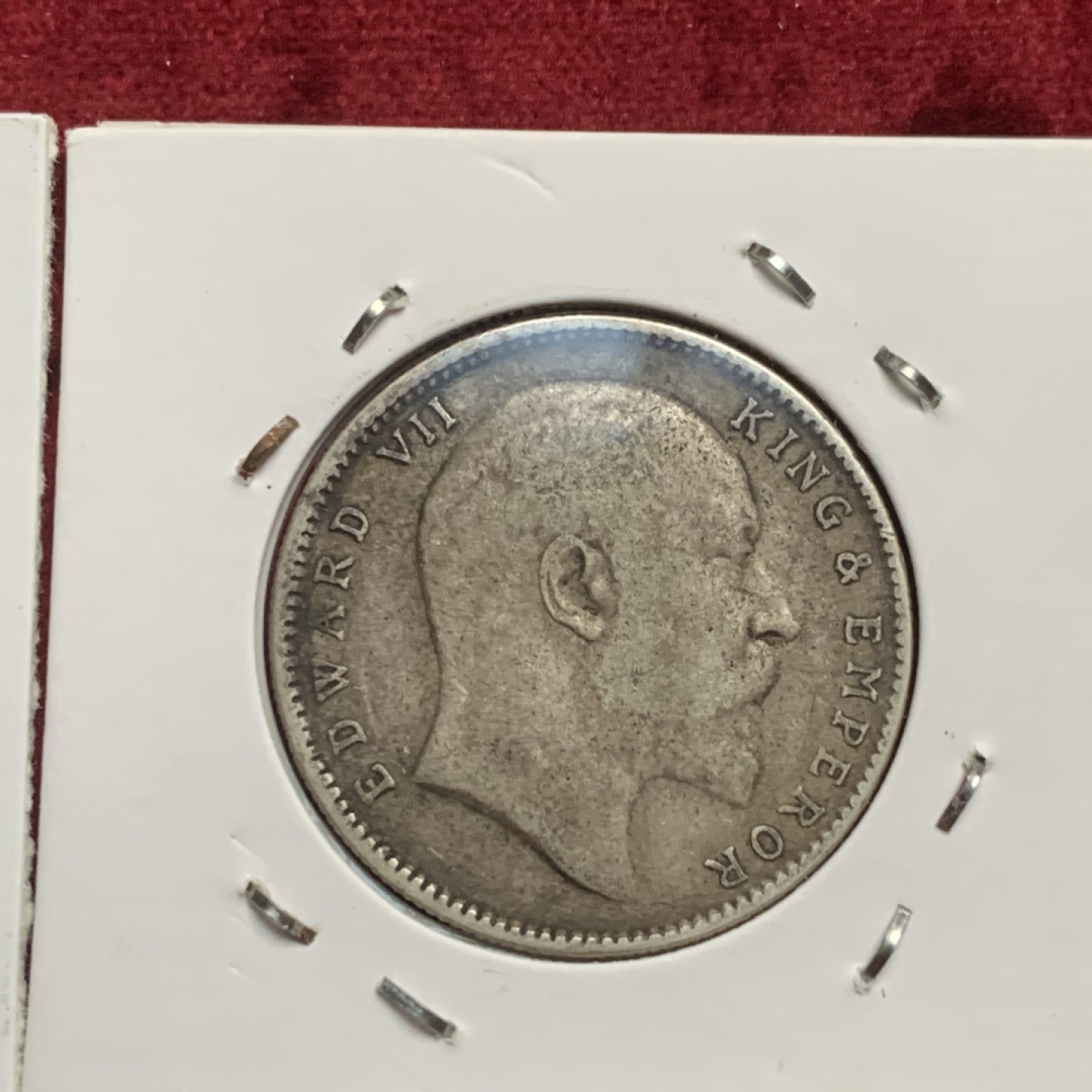 《竞宝斋》第63场-本周日 （全场不限金额包邮） 英属印度 维多利亚 ，爱七，乔五，乔六1卢比银币4枚一起，好品币面带光，爱七老包浆。