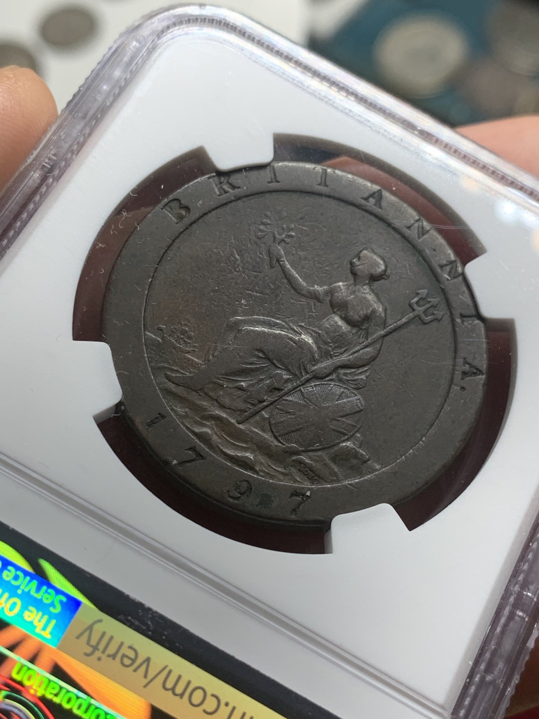 《竞宝斋》第63场-本周日 （全场不限金额包邮） ngc30分 1797年英国乔治三世车轮1便士大铜币，细节尚加无磕碰，上海n低评。