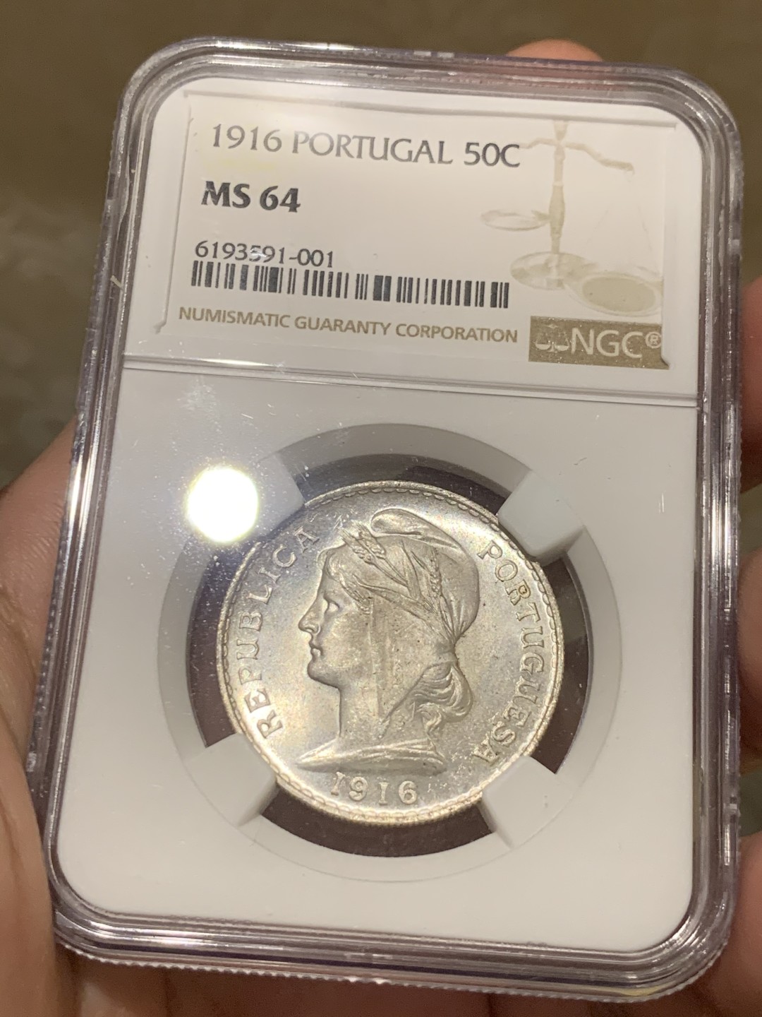 《竞宝斋》第63场-本周日 （全场不限金额包邮） NGC MS64 葡萄牙 1916年 50C 银币 十字银光 非常的漂亮