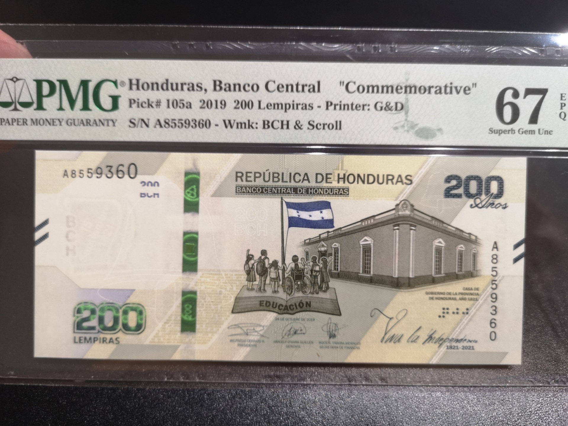 《外钞收藏家》第一百八十一期拍卖 2019年洪都拉斯200 纪念钞 PMG67 无47 A冠