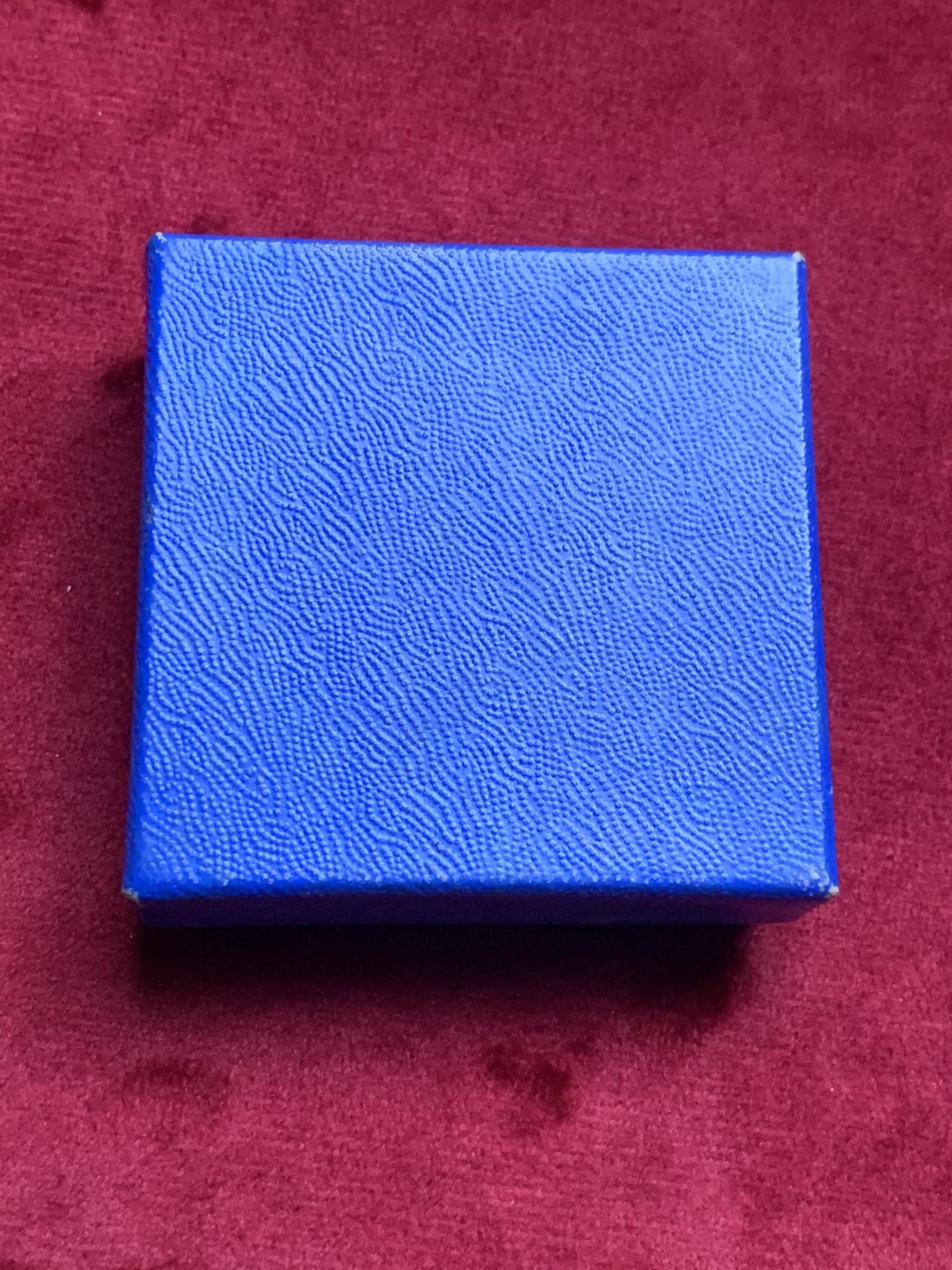 《竞宝斋》第63场-本周日 （全场不限金额包邮） 原盒法国1970年演员人像大铜章高浮雕 50mm，85克，BRONZE铜标