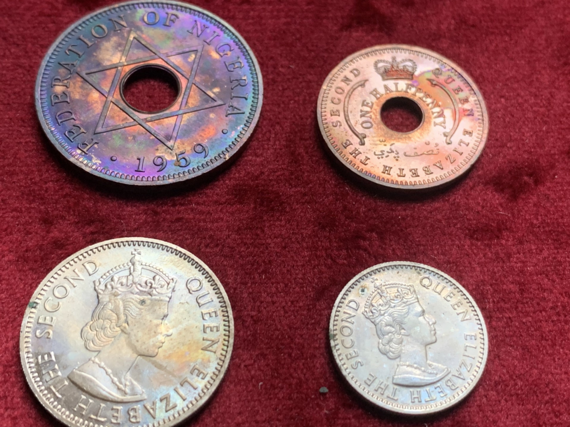 《竞宝斋》第63场-本周日 （全场不限金额包邮） 英属尼日利亚1959年原盒套币伊丽莎白二世在位期间发行