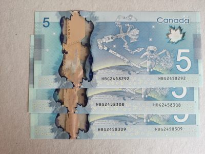 《外钞收藏家》第一百八十一期拍卖 - 加拿大塑料钞5刀 三张首签 不是普通冠号 全新UNC