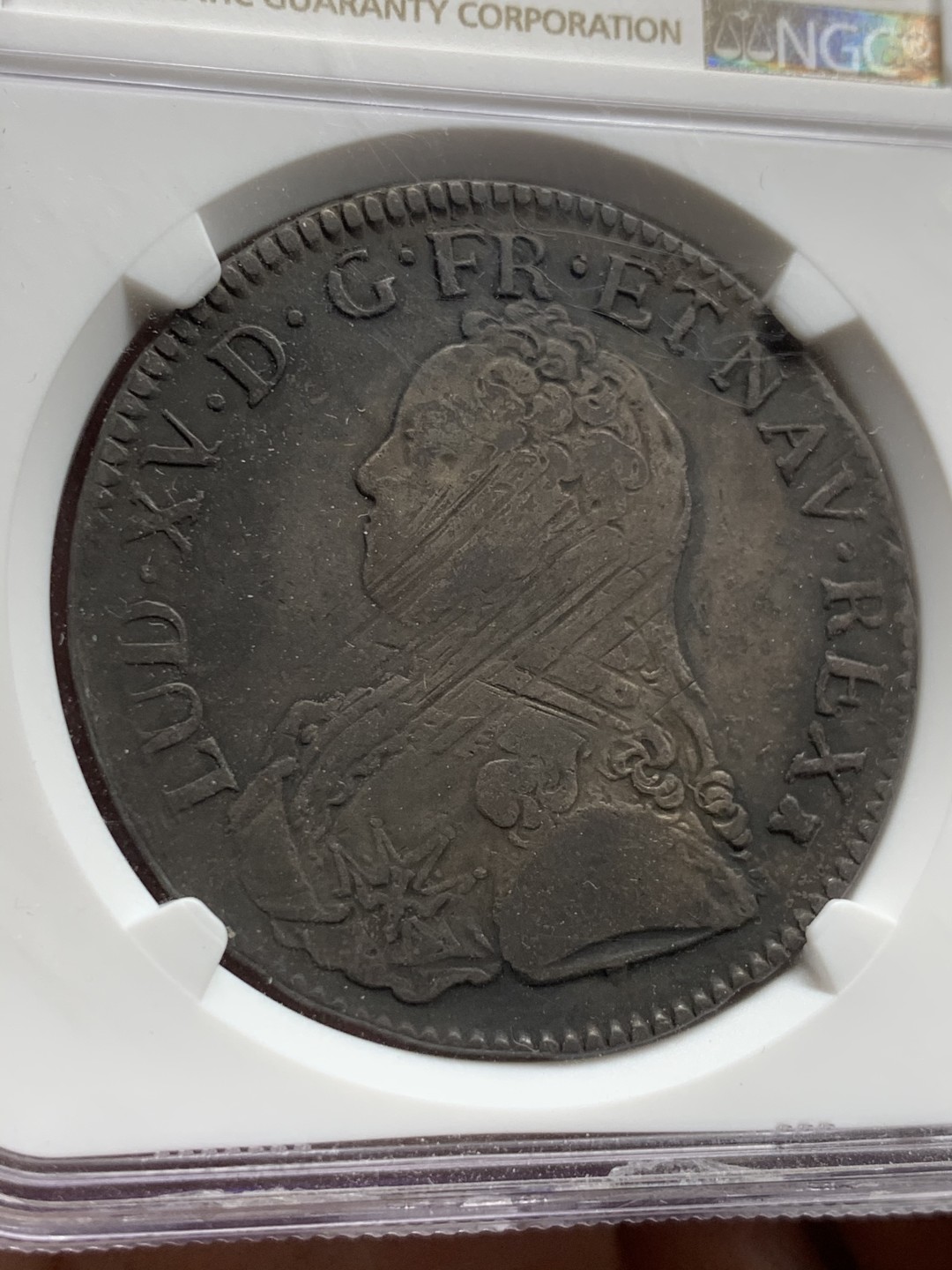 《竞宝斋》第63场-本周日 （全场不限金额包邮） NGC-VFD  法国 1727年 路易十五 小孩头 1埃居 大银币
