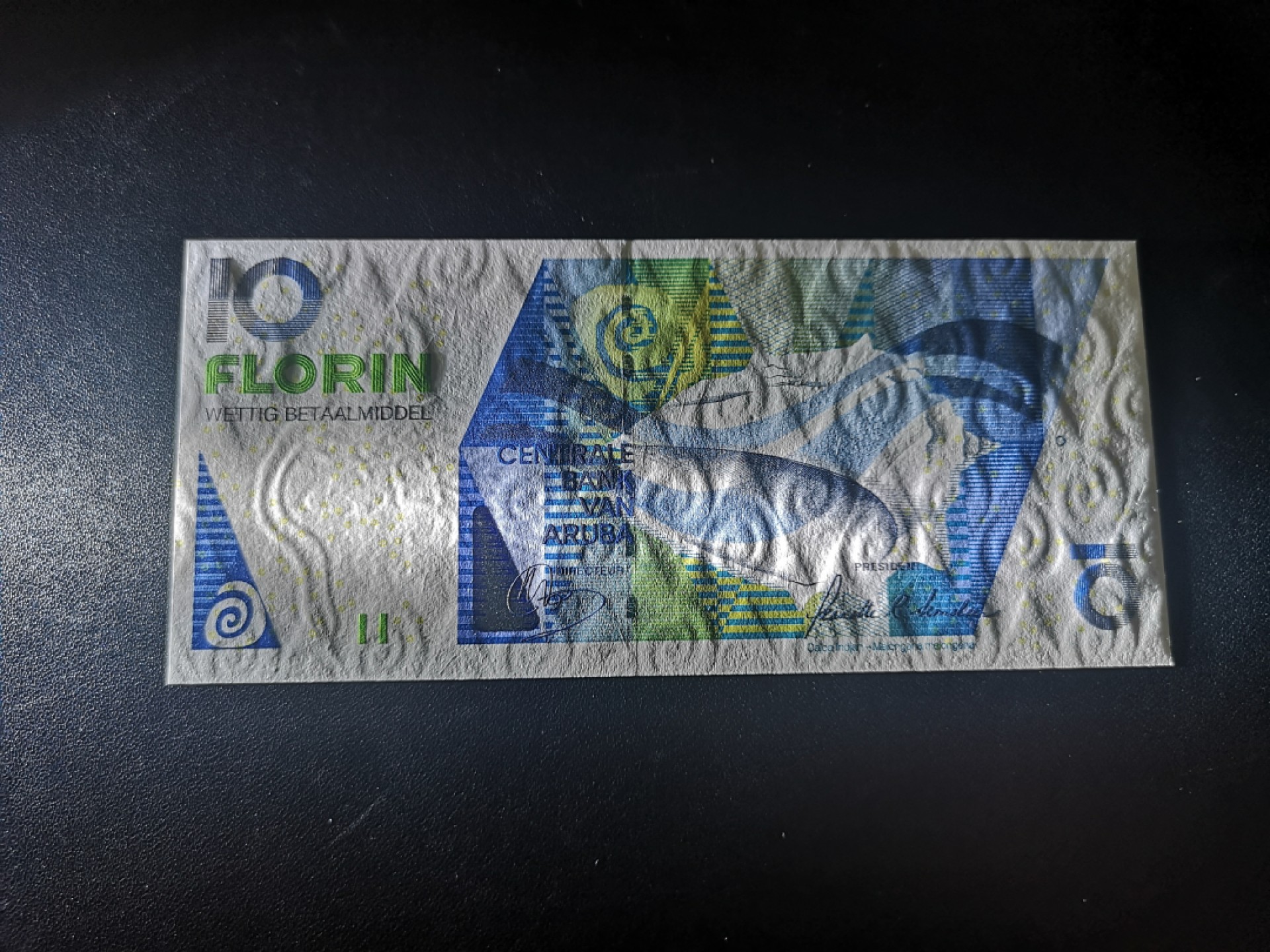 《外钞收藏家》第一百八十一期拍卖 阿鲁巴2012年10福林UNC