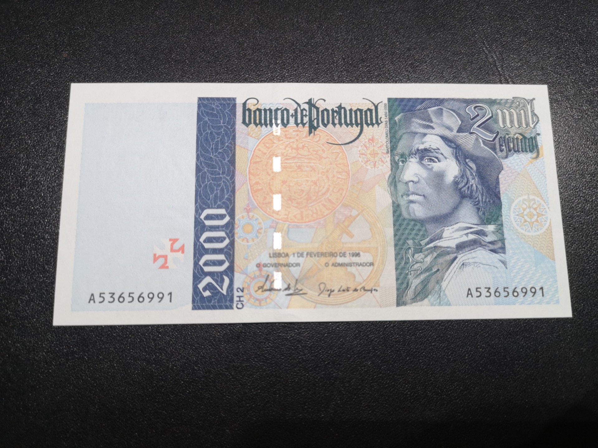 《外钞收藏家》第一百八十一期拍卖 葡萄牙2000 A冠 无47 全新UNC