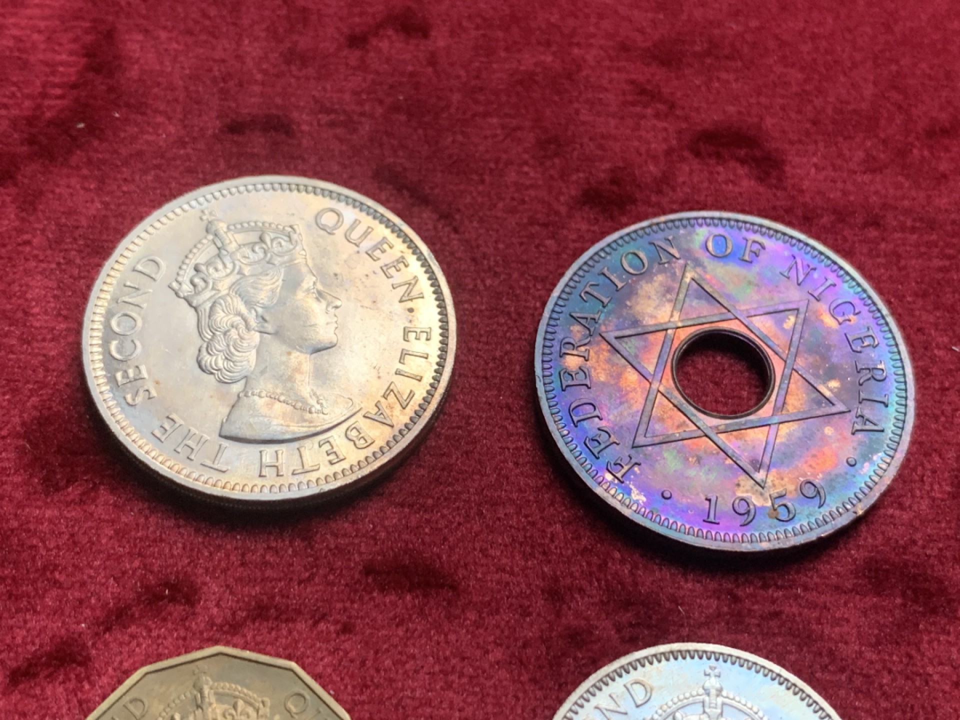 《竞宝斋》第63场-本周日 （全场不限金额包邮） 英属尼日利亚1959年原盒套币伊丽莎白二世在位期间发行