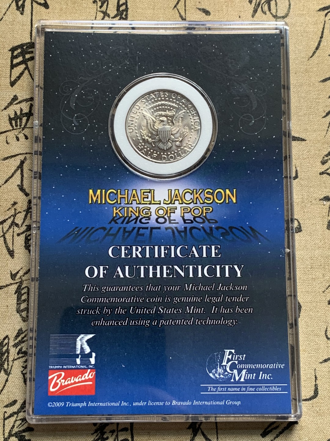 《竞宝斋》第63场-本周日 （全场不限金额包邮） 彩绘封装迈克杰克逊纪念 美国1995年肯尼迪半圆 镍币