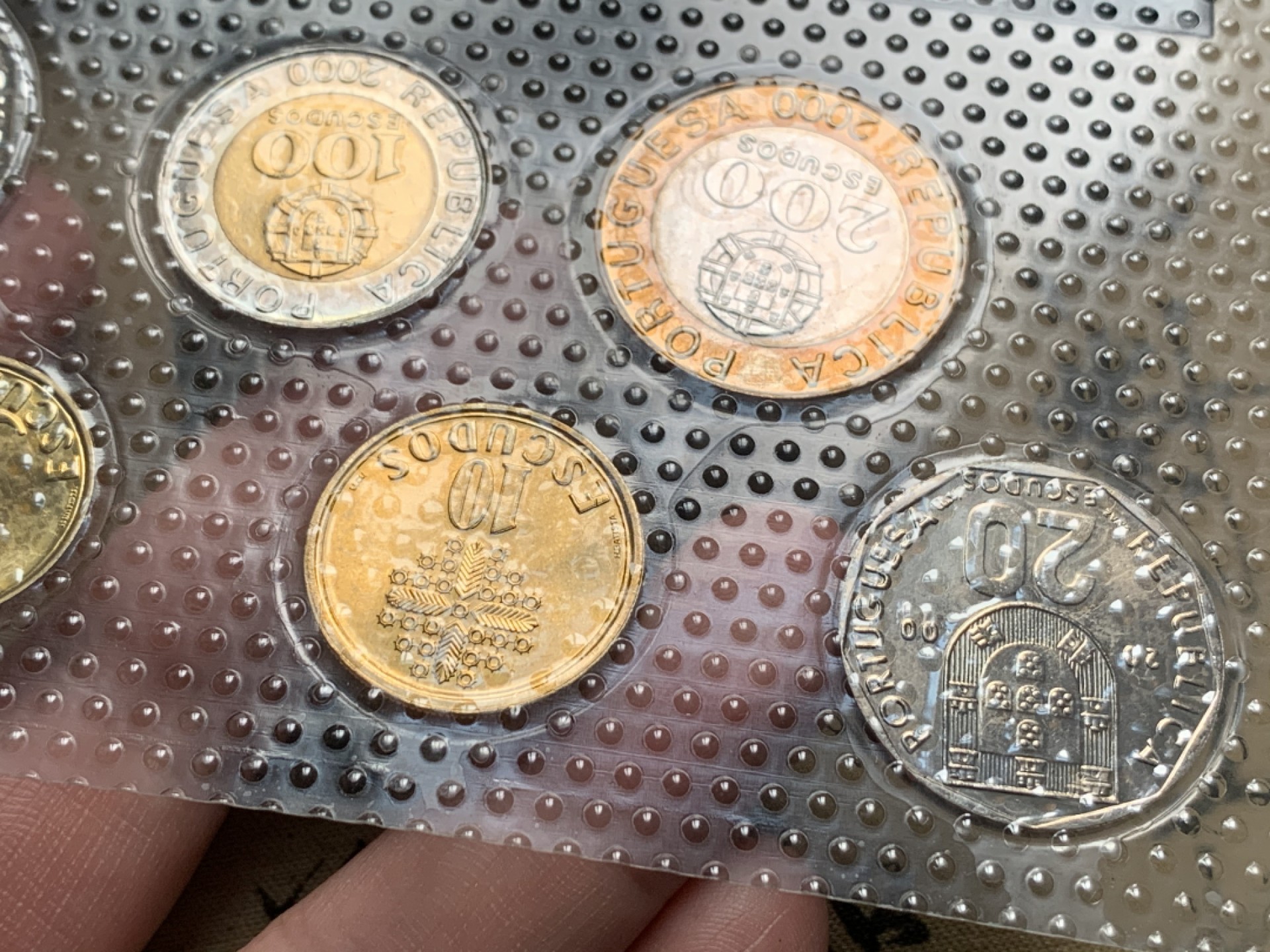 《竞宝斋》第63场-本周日 （全场不限金额包邮） 封装 葡萄牙 2000年 不同面值 七枚套 套币