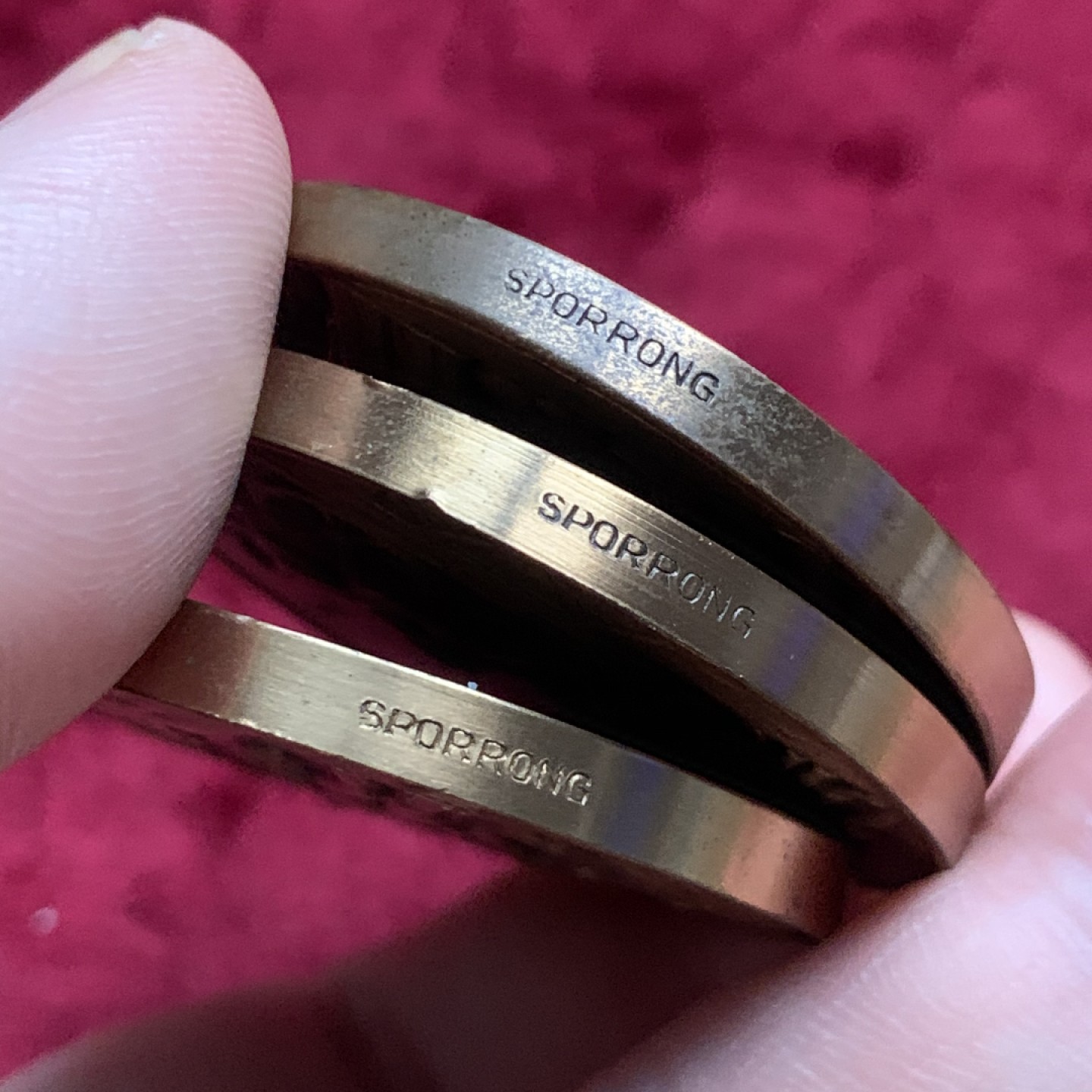 《竞宝斋》第63场-本周日 （全场不限金额包邮） 瑞典 纪念章 3枚一组 边铭带编号 40mm直径 总重128.7克