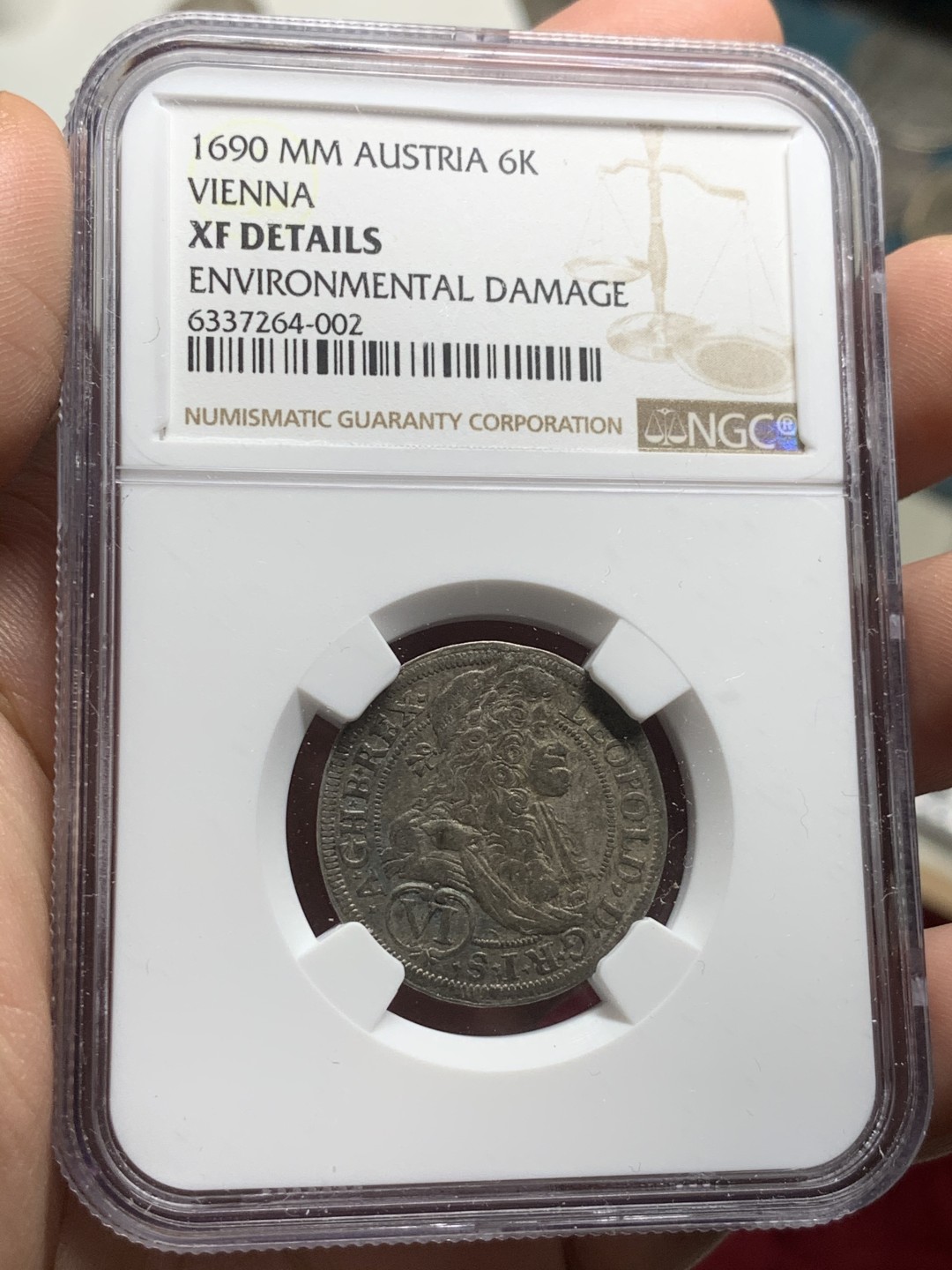 《竞宝斋》第63场-本周日 （全场不限金额包邮） NGC-XF 神罗奥地利 1690年 利奥波得一世 6K 银币 我看是能给分的 但是给了包浆太后环境污染