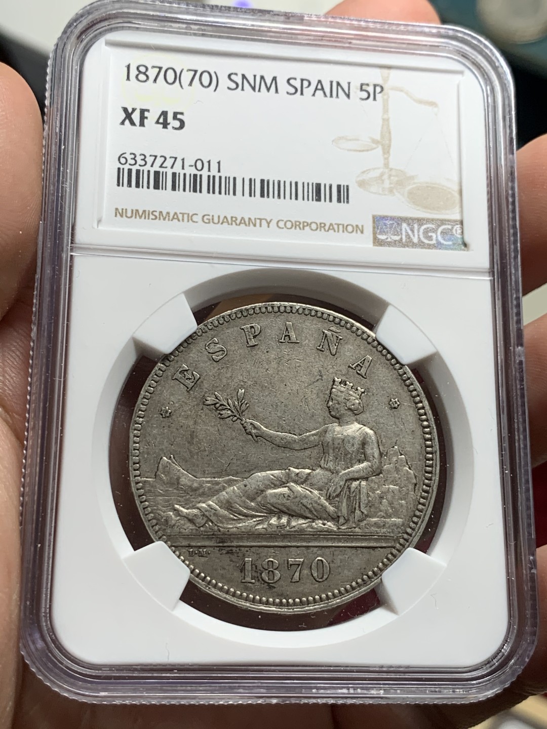 《竞宝斋》第63场-本周日 （全场不限金额包邮） NGC-XF45 西班牙 1870年 临时政府 5比塞塔 双柱大银币 原味好品