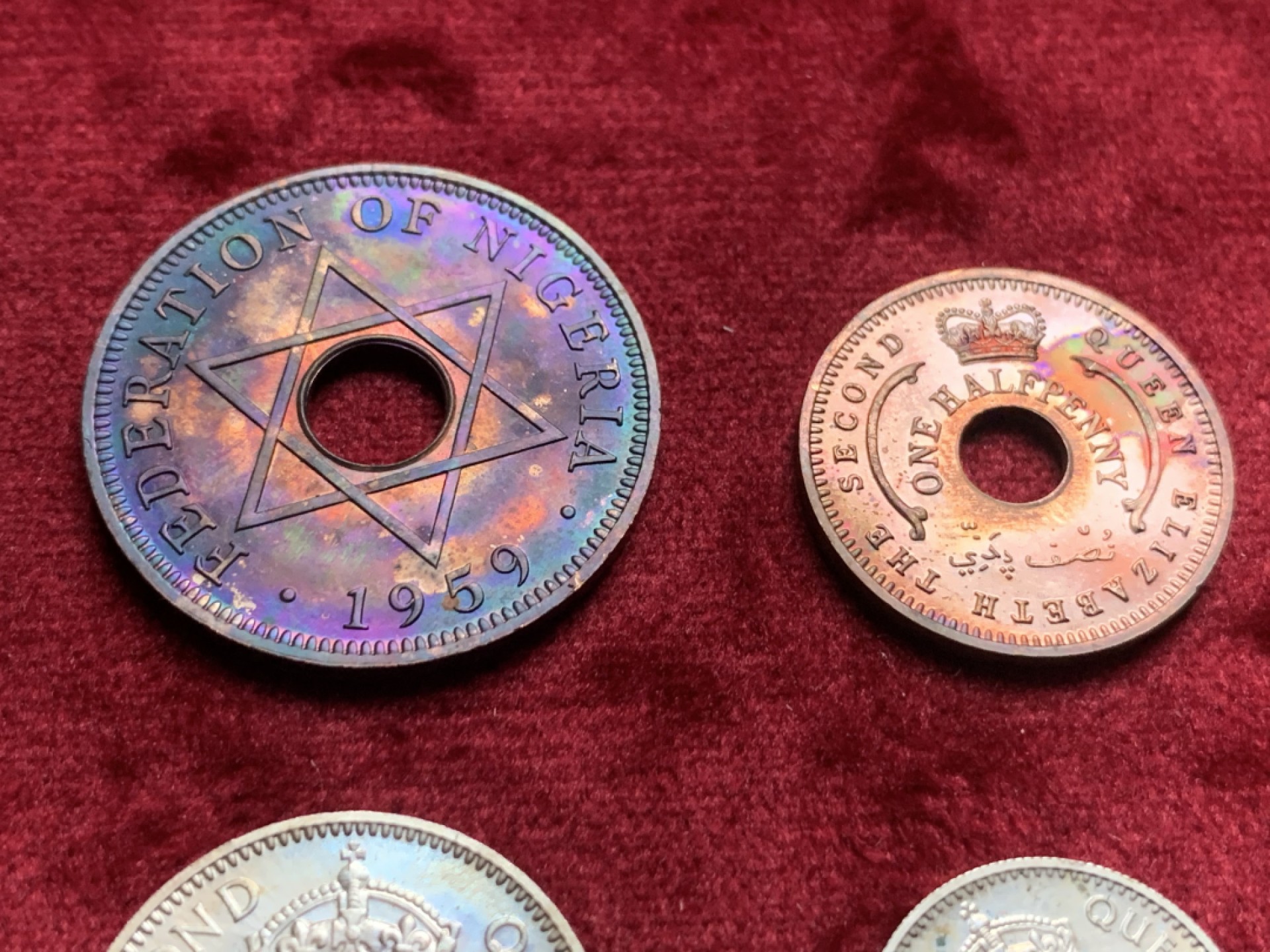 《竞宝斋》第63场-本周日 （全场不限金额包邮） 英属尼日利亚1959年原盒套币伊丽莎白二世在位期间发行