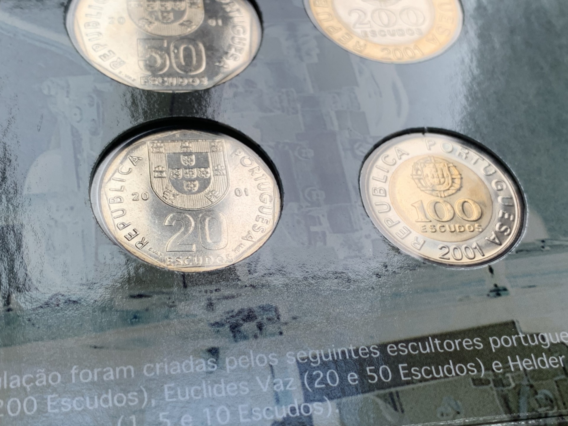 《竞宝斋》第63场-本周日 （全场不限金额包邮） 卡装 葡萄牙 2001年 七枚套 不同面值 封装