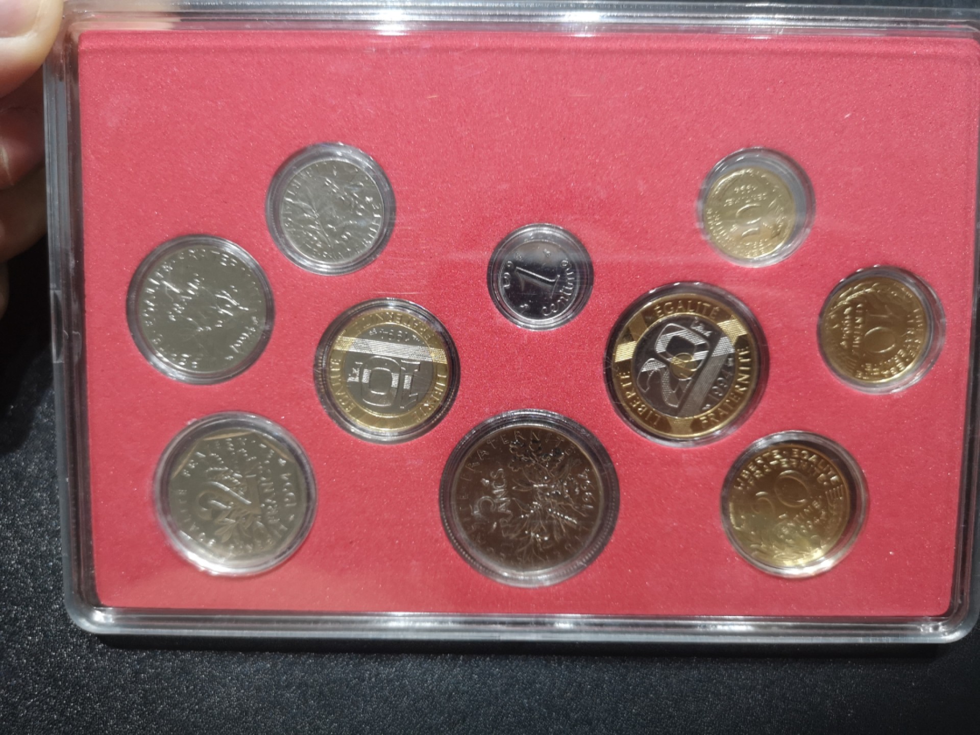 《外钞收藏家》第一百八十一期拍卖 造币厂原装册 法国1994年清年份硬币10枚一套大全套 含2枚双色币