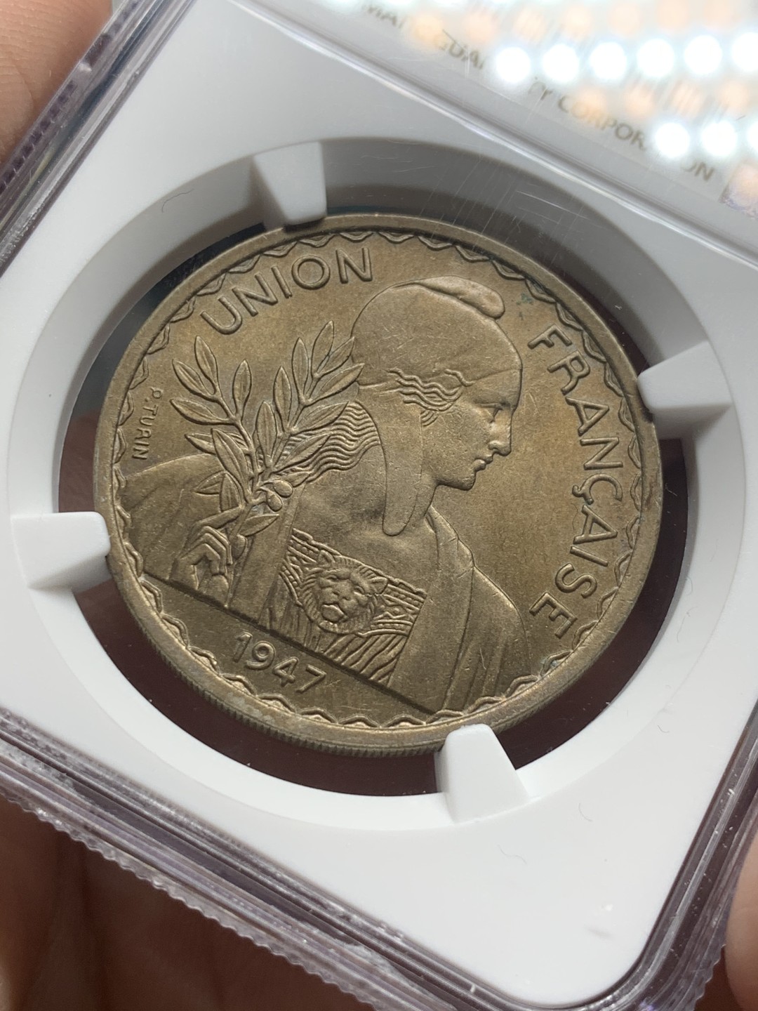 《竞宝斋》第63场-本周日 （全场不限金额包邮） MGC-AU58 法属印支 1947年 1皮亚斯特 原光十足