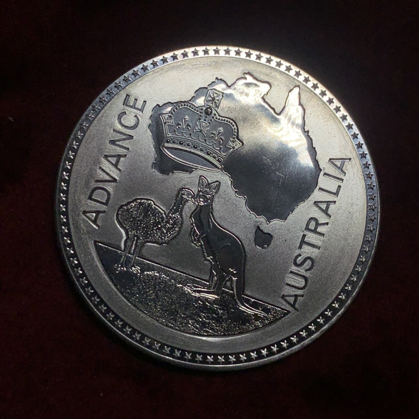 《竞宝斋》第63场-本周日 （全场不限金额包邮） 澳大利亚 “1897年” 披纱维多利亚女皇 后铸克朗 镜面工艺