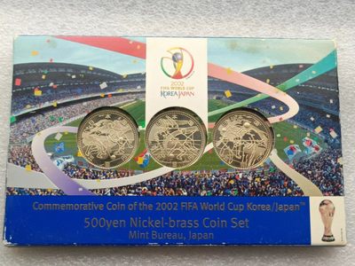 【淘币小摊】外国钱币收藏第三拍免佣 - 韩国日本2002年世界杯500円纪念币3枚套