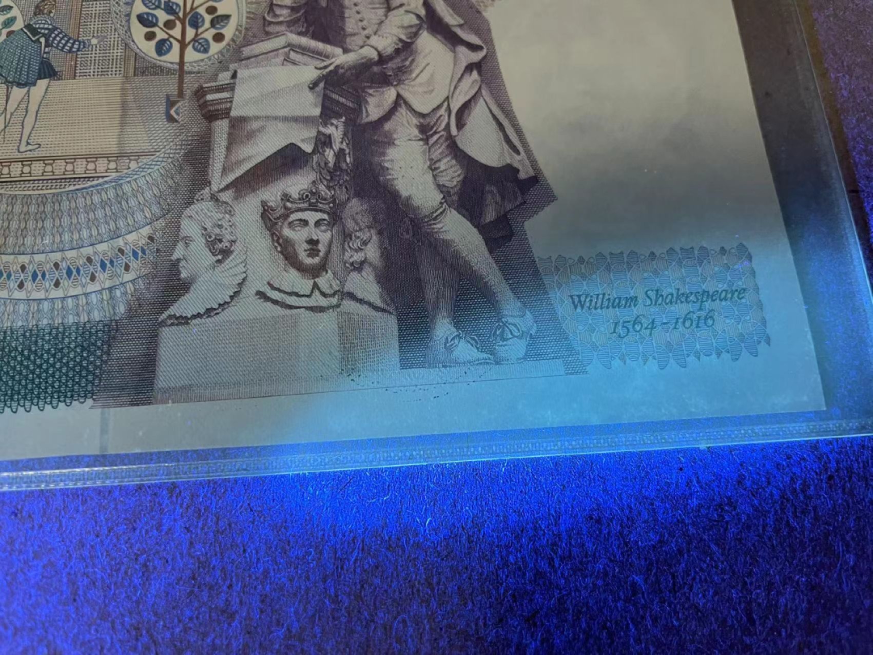 【Blue Auction】✨世界纸币精拍第190期【精】 英国 D序列20镑 莎翁水印 UNC-（灯下有轻微斑）