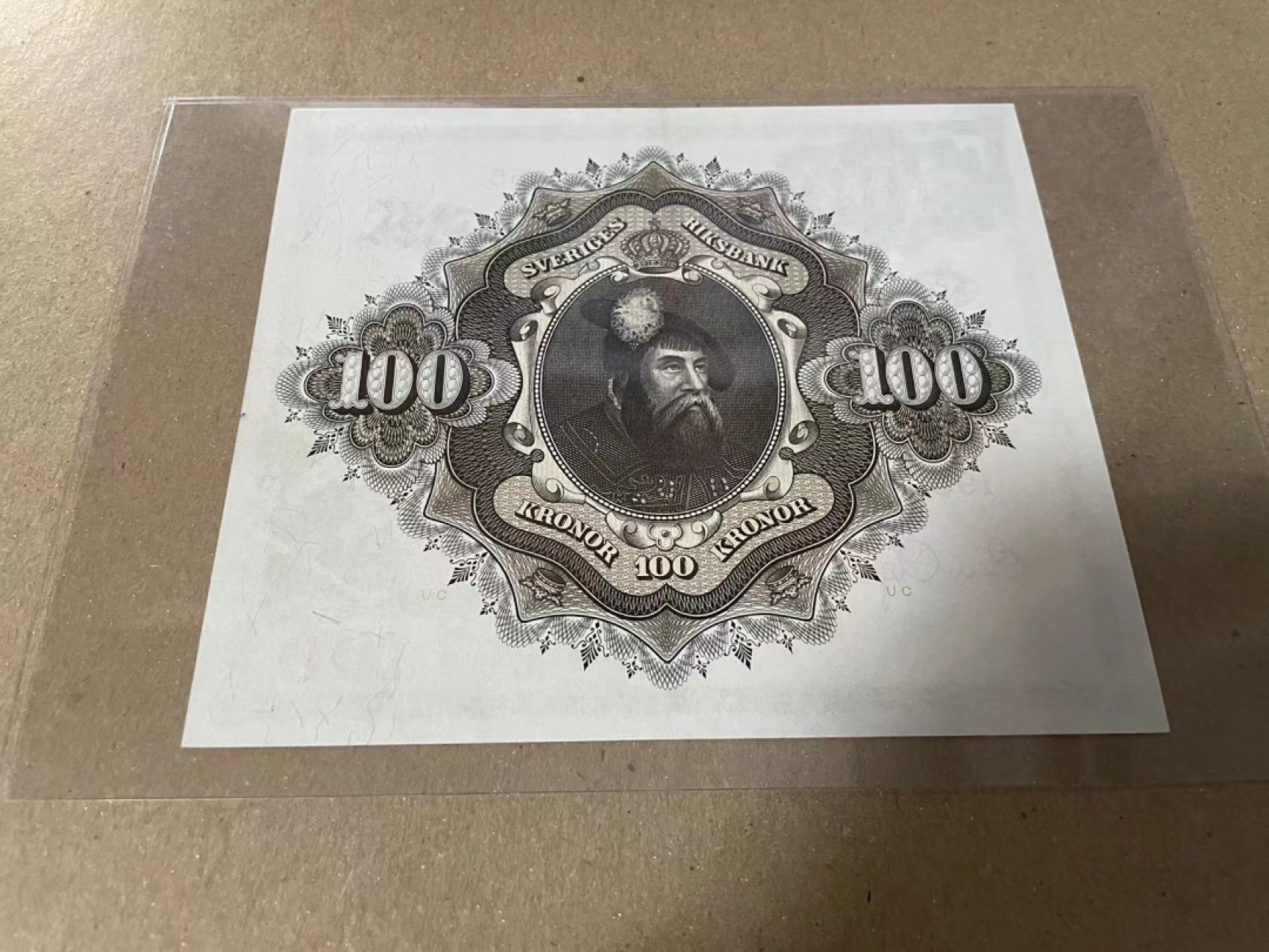 【Blue Auction】✨世界纸币精拍第190期【精】 瑞典 1955年100克朗 大方块UNC-（背面有一点疑似圆珠笔痕迹）