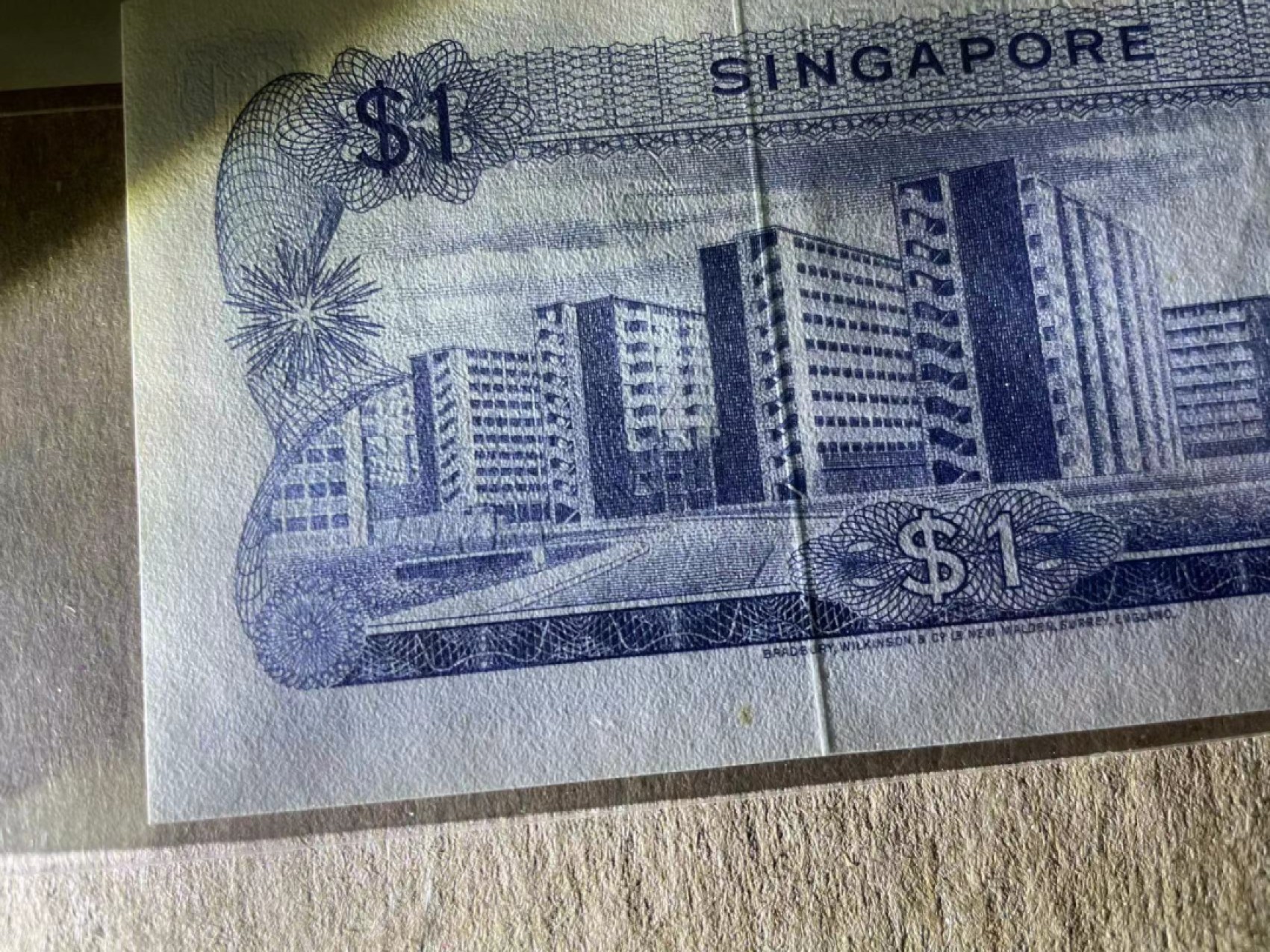 【Blue Auction】✨世界纸币精拍第190期【精】 【一组4张】新加坡、巴巴多斯、塞尔维亚纸币一组 UNC/UNC-（新加坡有黄和荧光反应）