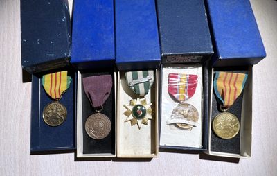 大猫徽章拍卖第193期 - 外章一组五枚