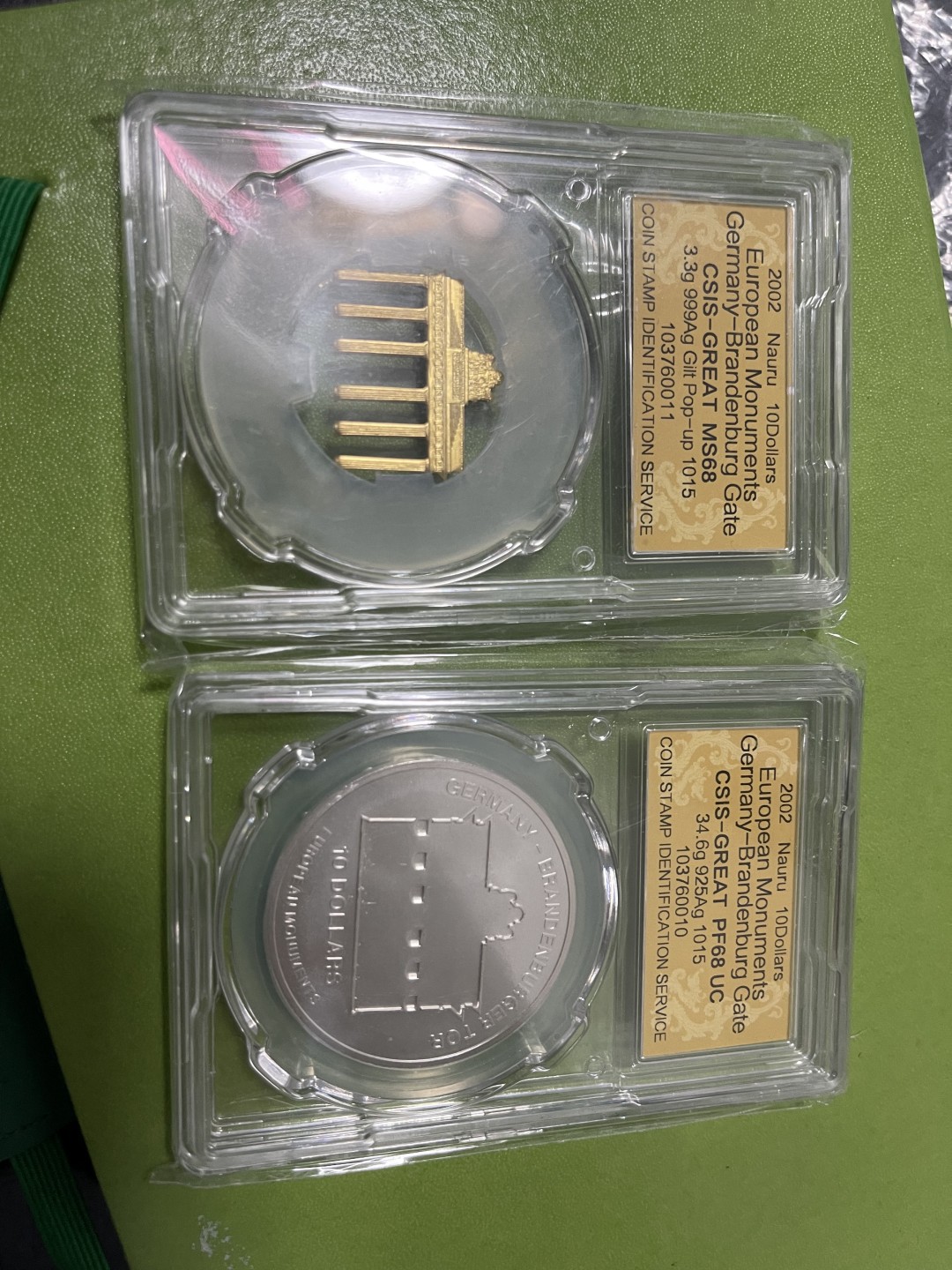 CSIS-GREAT评级精品钱币拍卖第一百四十七期 瑙鲁2002年建筑奇观德国勃兰登堡门立体镶嵌精制镀金纪念银币 CSIS