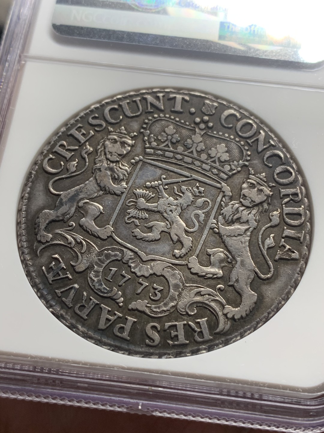 《竞宝斋》中天佳节（端午节特拍）6月12日-周日-第64场 NGC AU50 荷兰1773年 乌特勒支省 1杜卡特大银币 正反打制均匀 骑士的头盔及脸部清晰 原味包浆 值得收藏